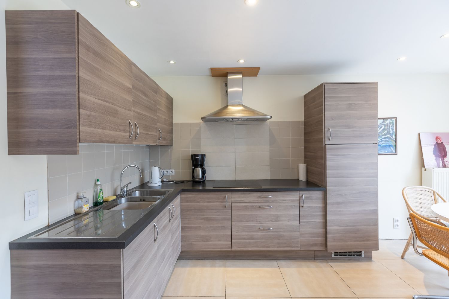 Ruime te renoveren woning met zonnige tuin en tal van mogelijkheden. foto 5