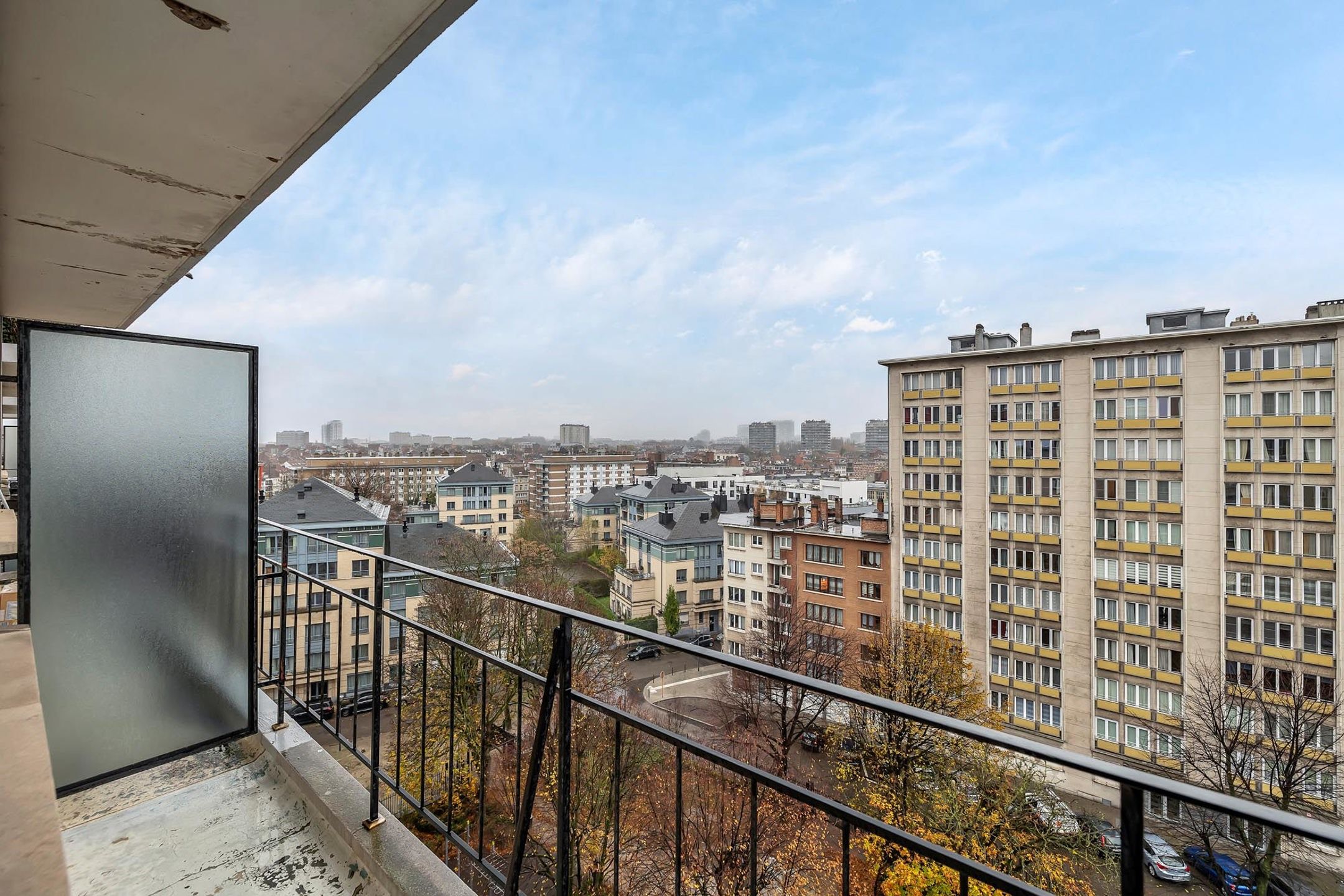 Instapklaar appartement  te koop in Koekelberg! foto 14