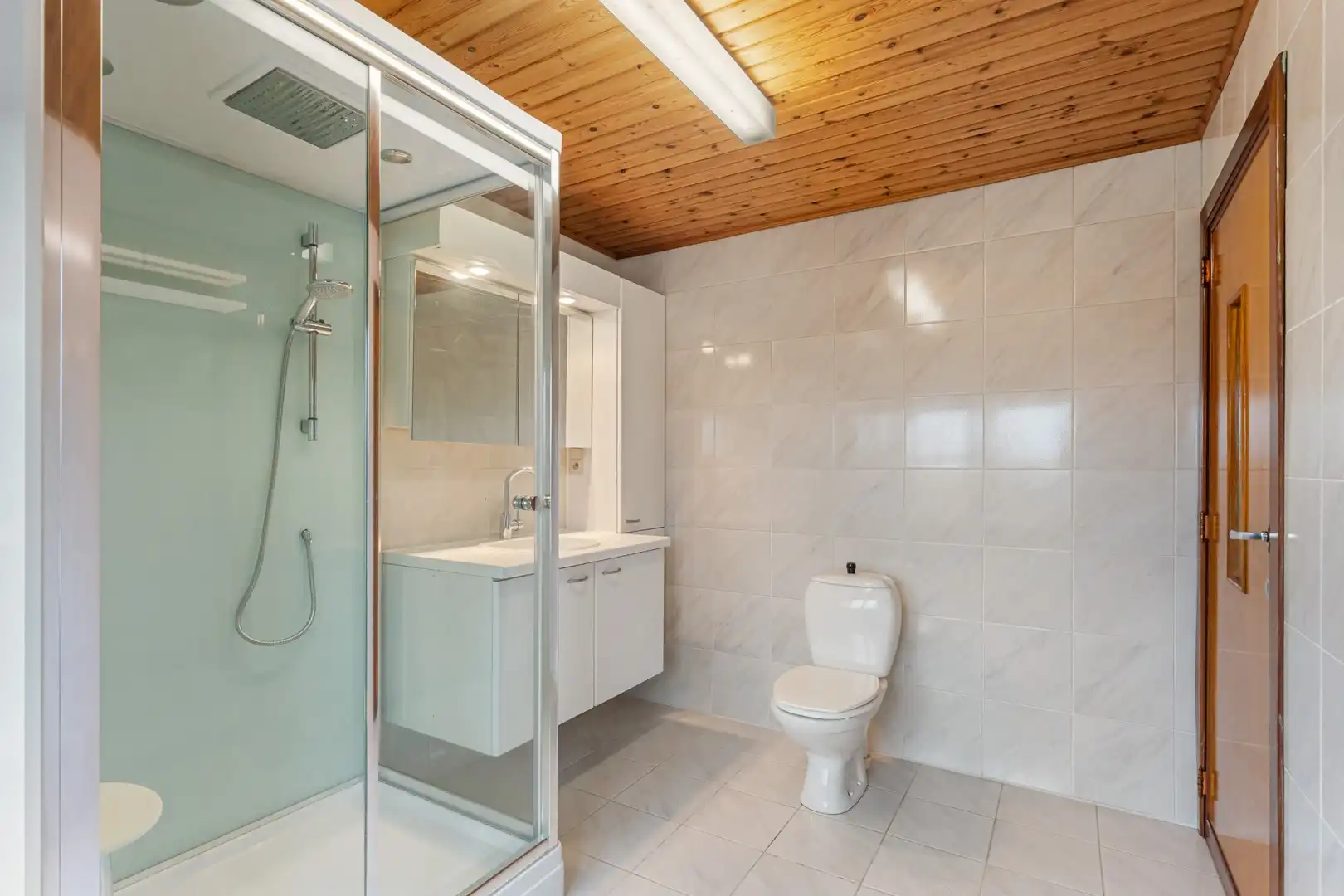 Te renoveren woning op ruim perceel met tal van mogelijkheden foto 11