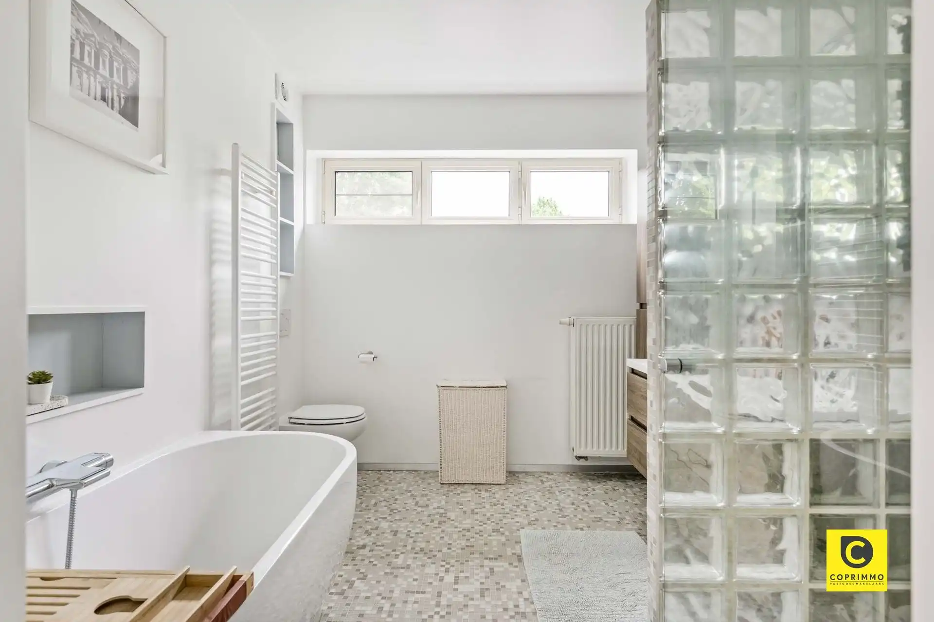 HOB: 4 slk. en 2 badk. op perceel 445 m²  foto 13