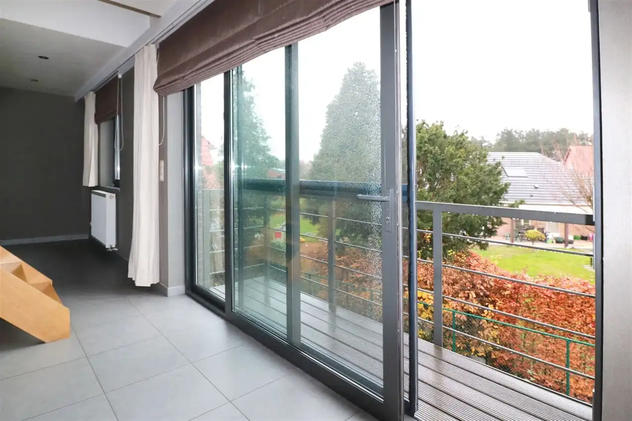 Duplex met 2 grote slpk, zuidterras, nabij station foto 28