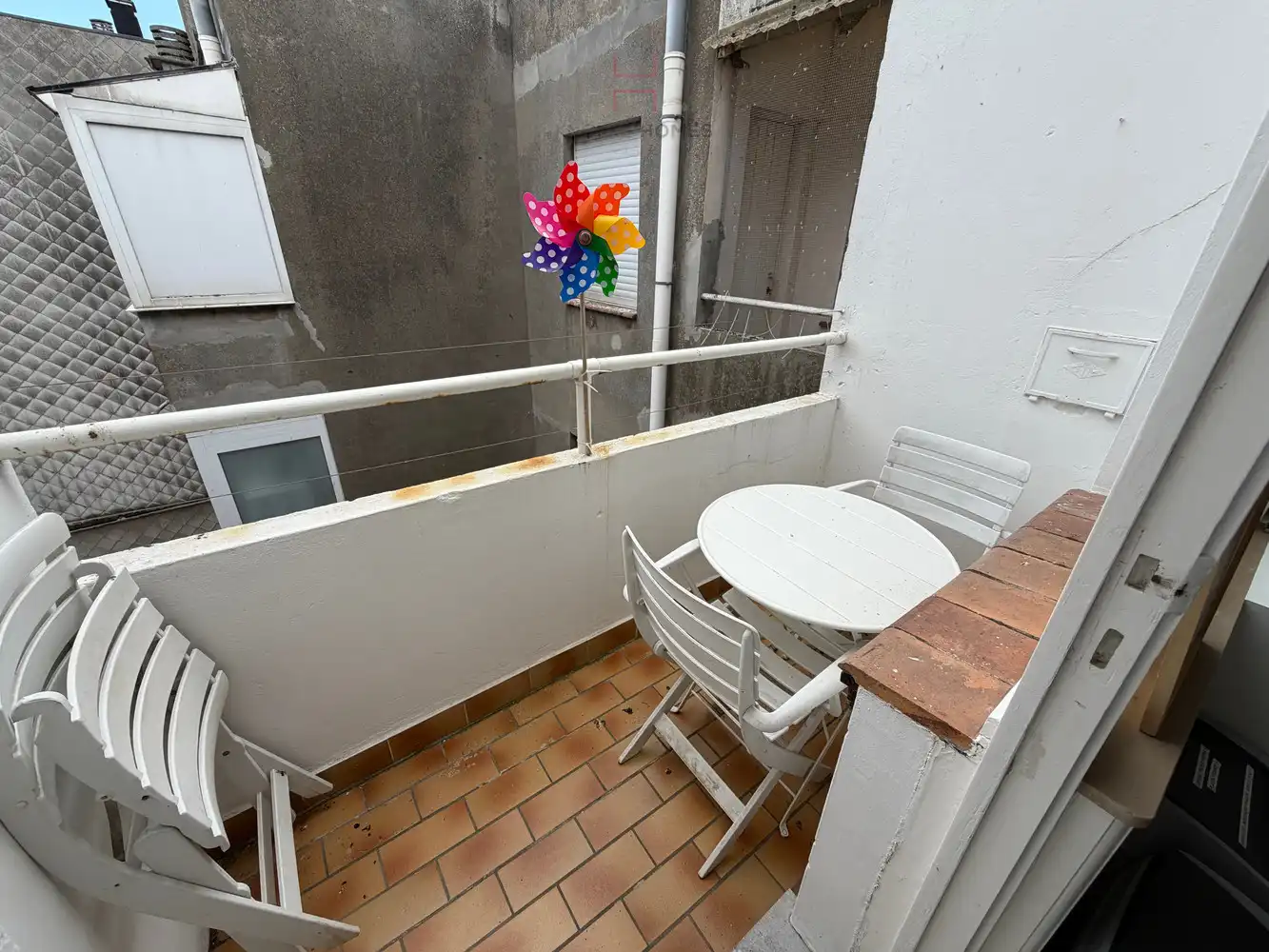 Gerenoveerd appartement op de zeedijk aan het Albertstrand foto 12