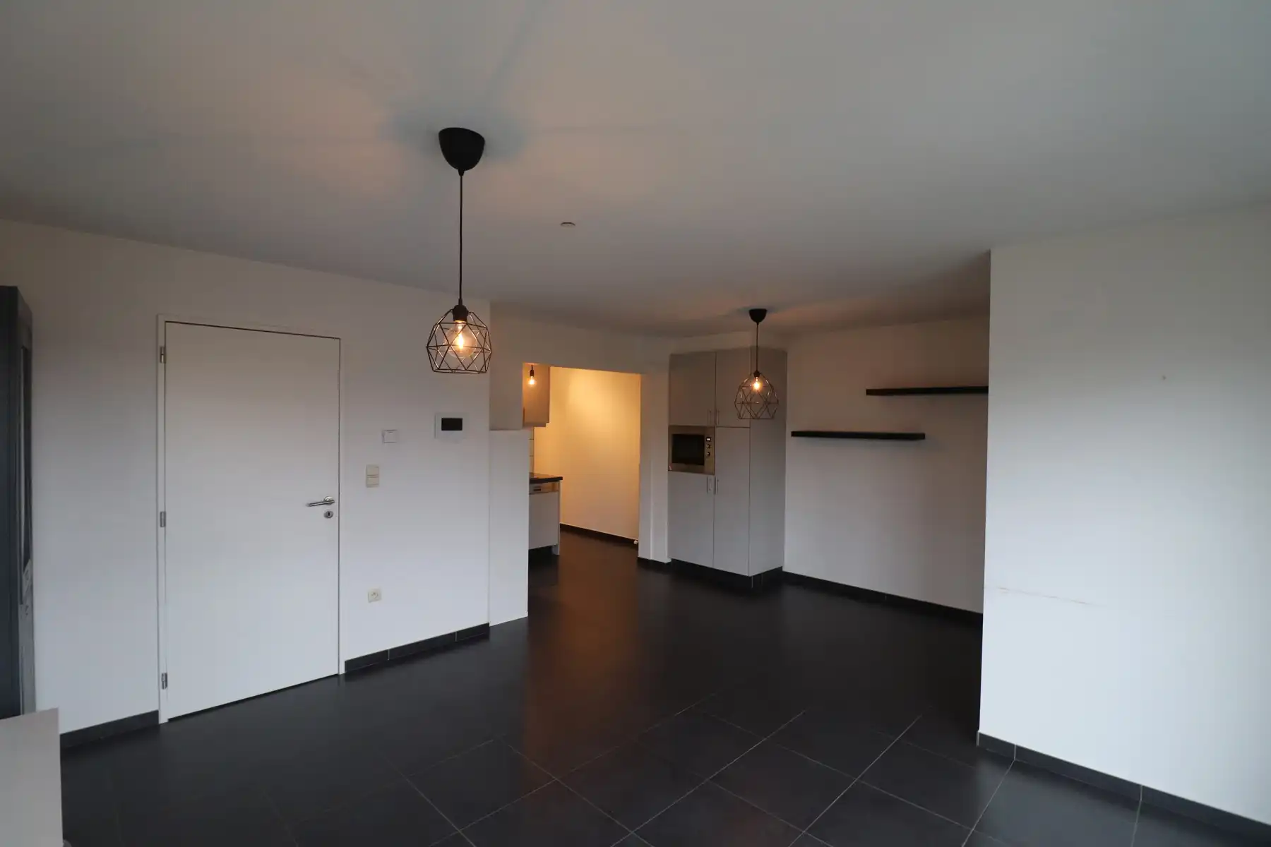 Een appartement op de tweede verdieping achteraan met 1 slaapkamer, terras en garage. foto 6