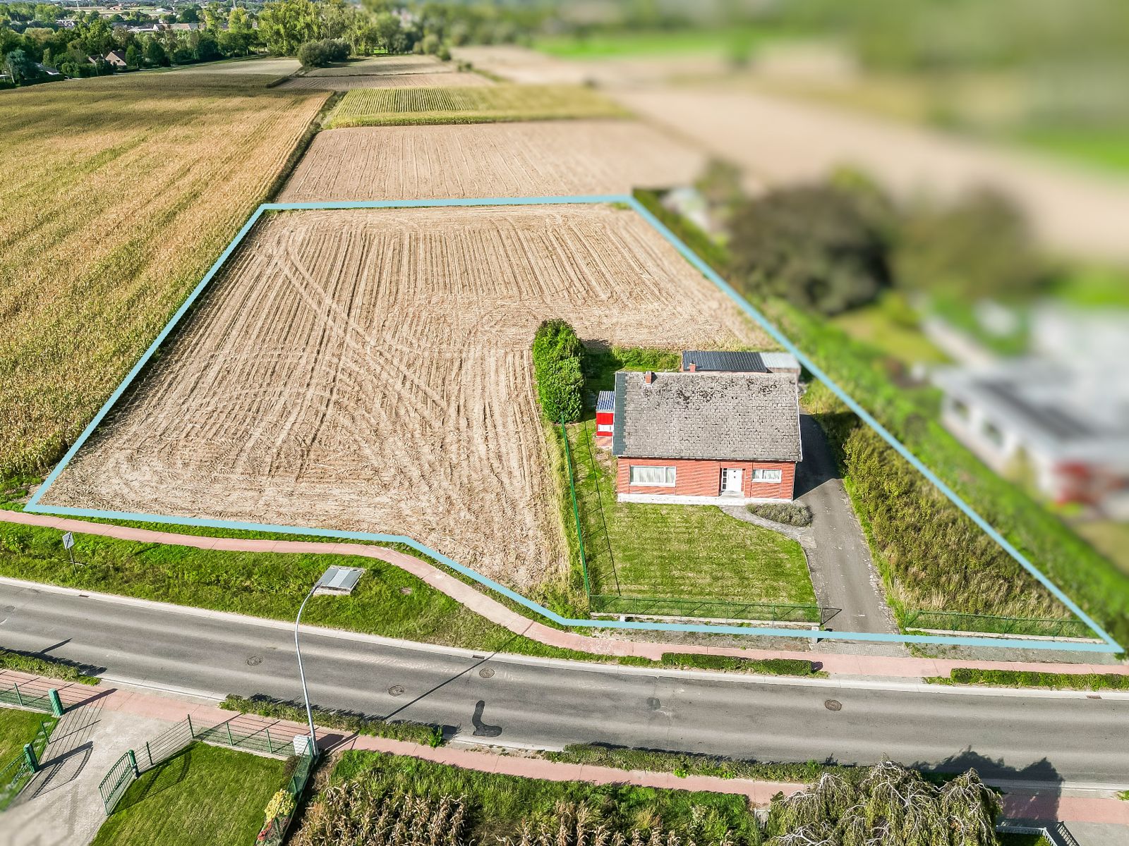 Hoofdfoto van de publicatie: Te renoveren woning op prachtig perceel van 7157 m² te Londerzeel