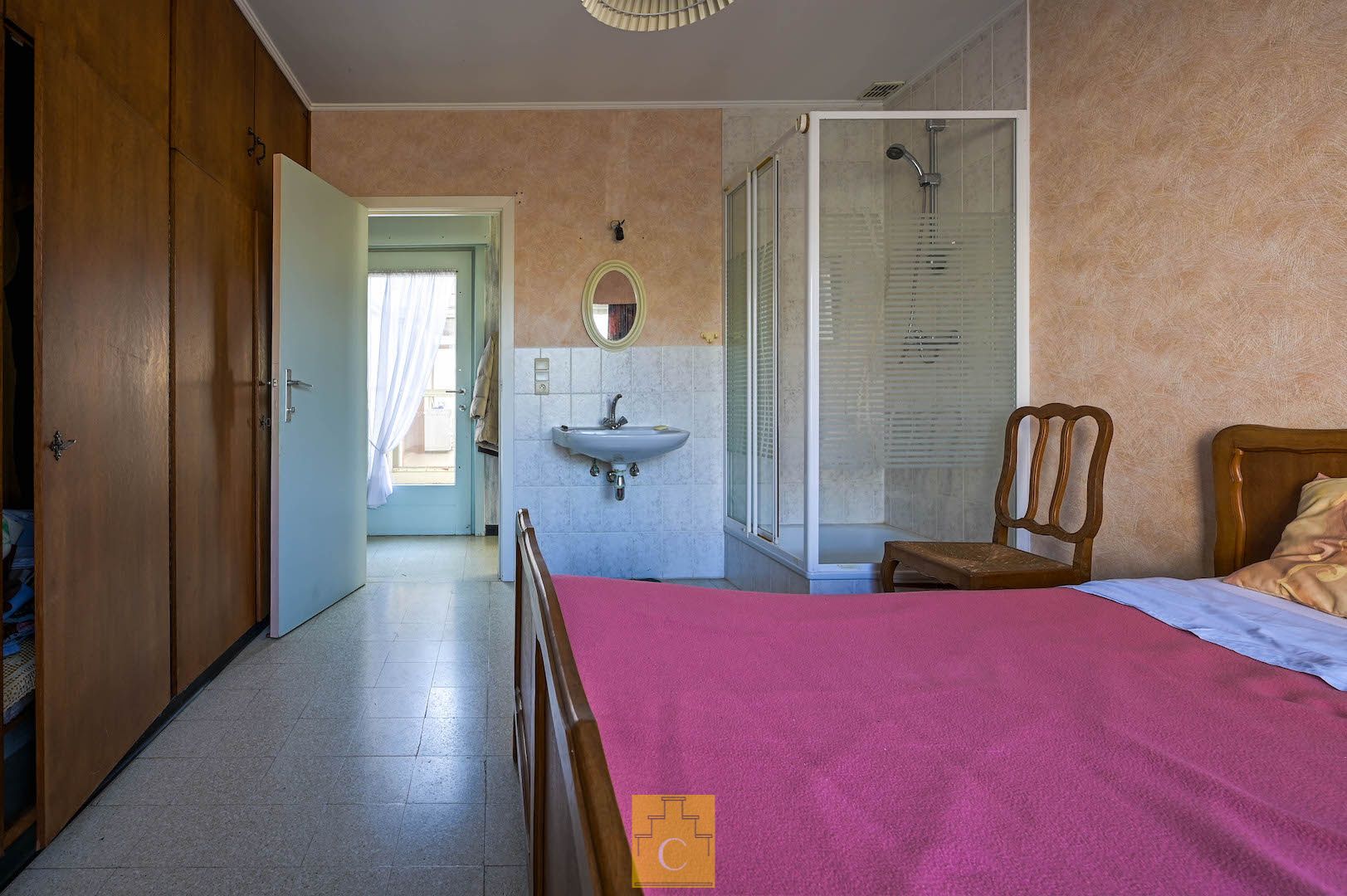 Bungalowwoning op topligging met zicht over de velden foto 13