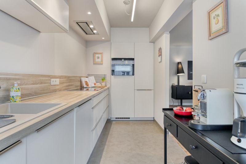 Stijlvol hoekappartement met zeezicht, licht en topligging in hartje Oostende foto 8