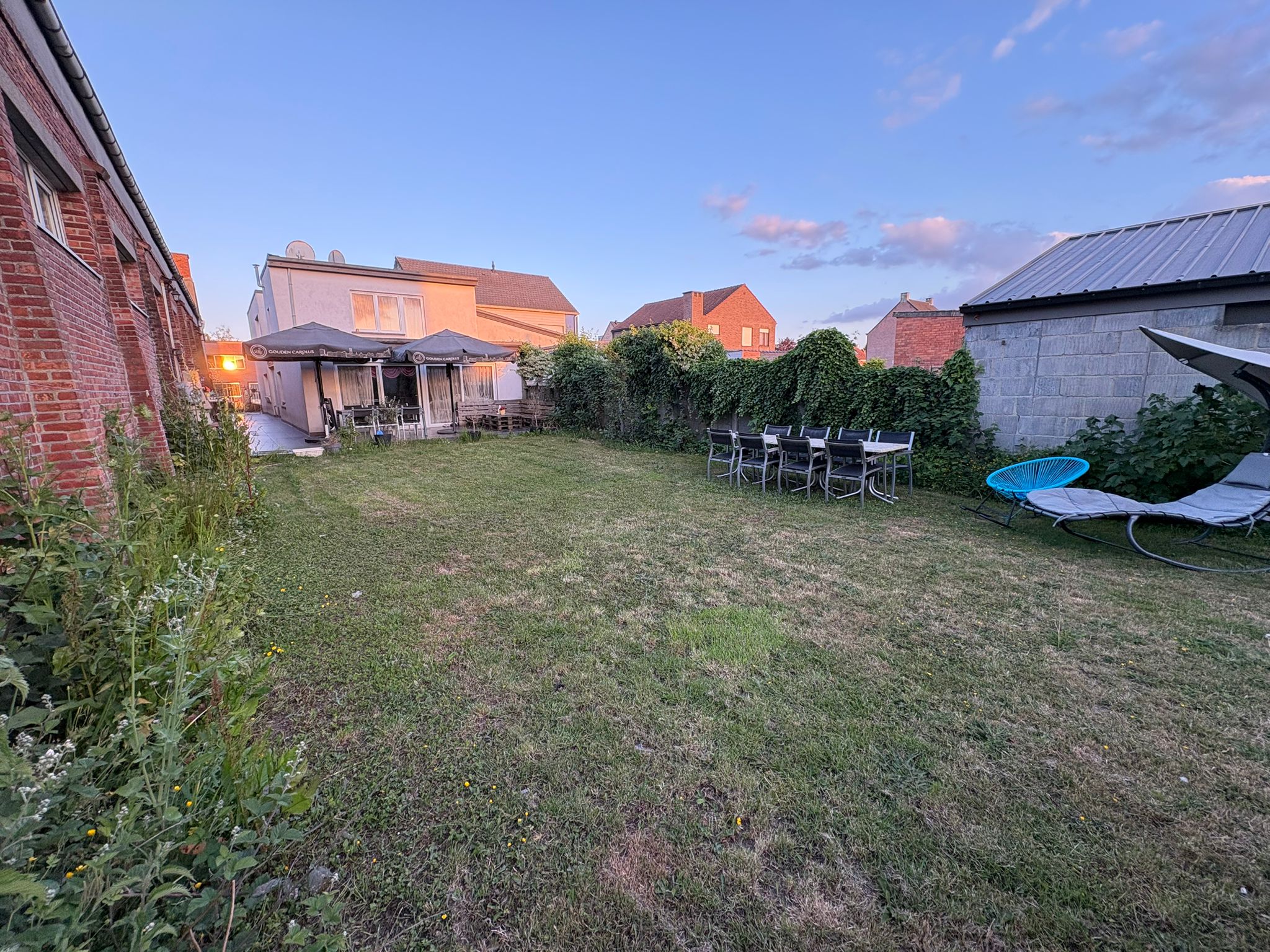 Instapklaar 263m² 2 badk 3 slpk foto 16