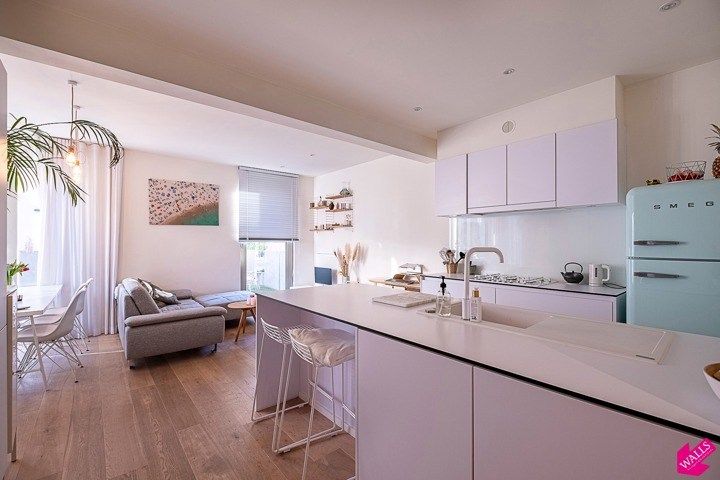 Gemeubeld nieuwbouwappartement op absolute toplocatie! foto 4