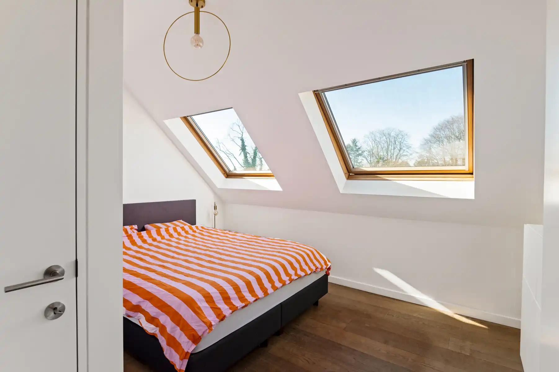 Wonen met een twist: 3 slaapkamers, tuin en unieke indeling! foto 16