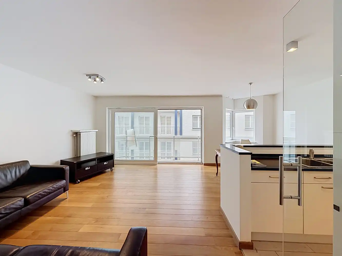 2 slaapkamer appartement vlakbij de Zeedijk in Duinbergen foto 5