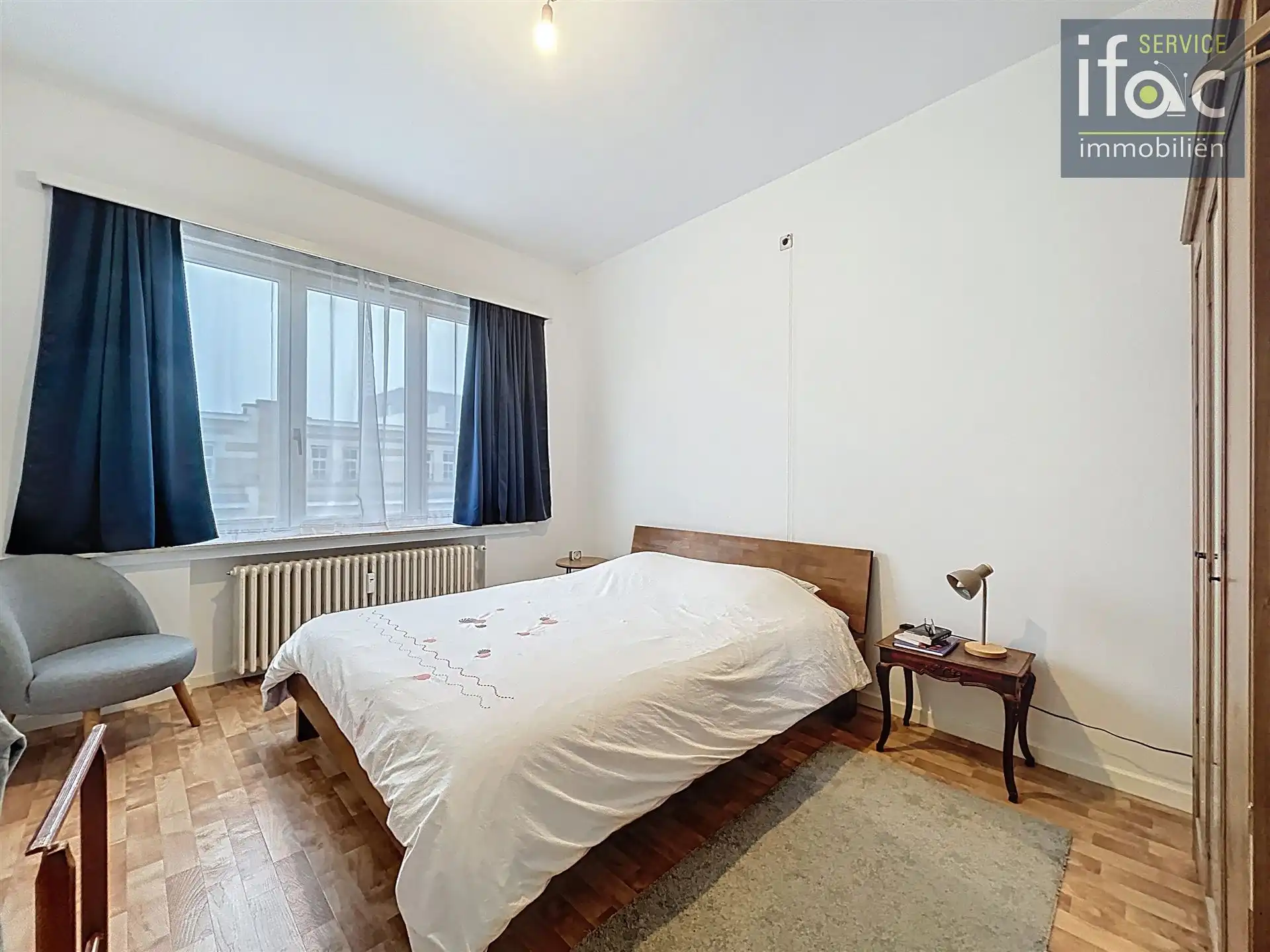 Lichtrijk goed onderhouden appartement op de 4e verdieping foto 12