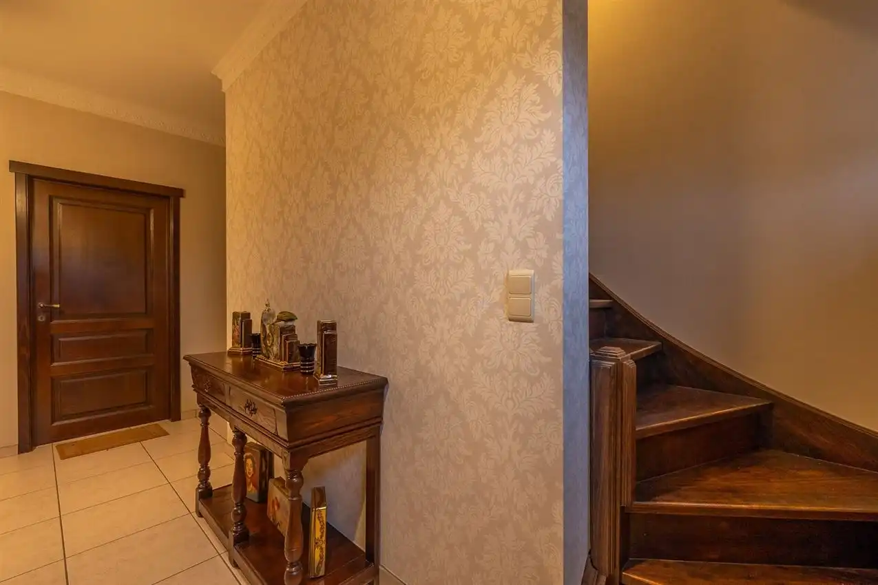 Landelijk gelegen met diepe tuin aan de Motte en vlotte verbinding naar E314. foto 21