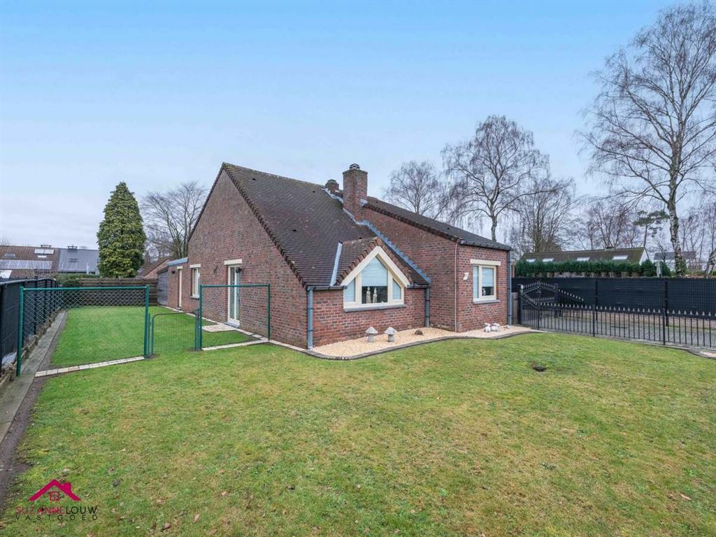 Charmante, vrijstaande woning foto 2