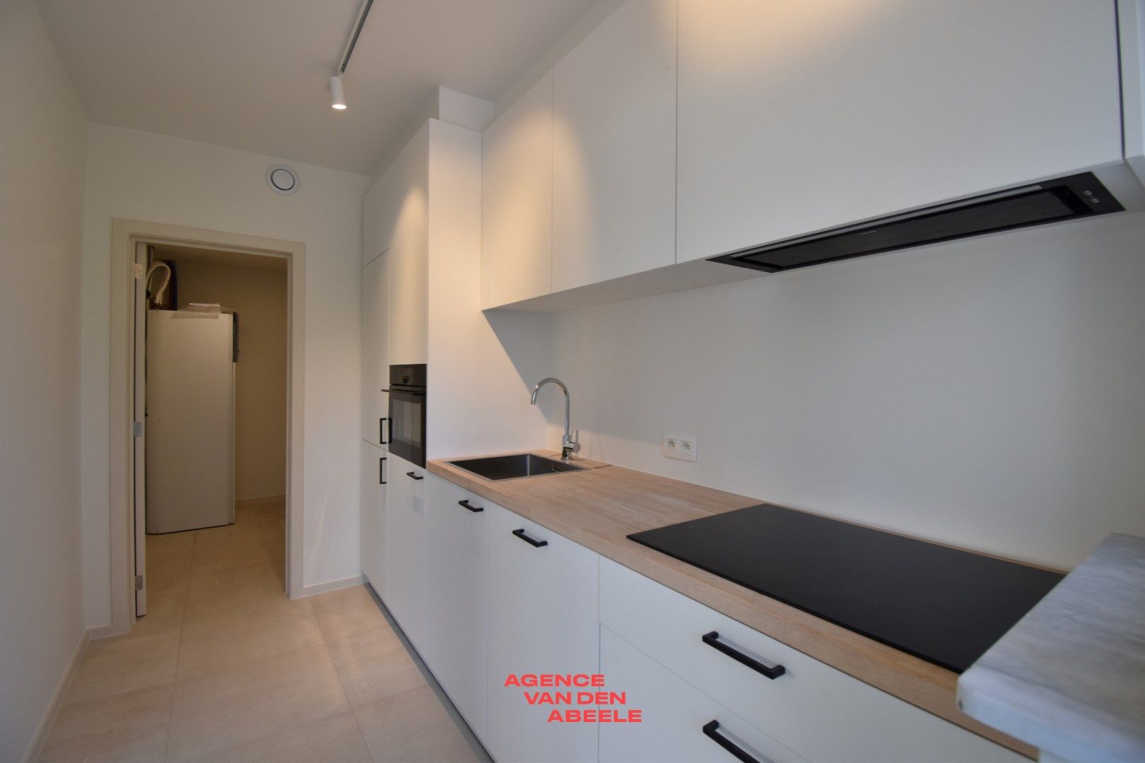 Fantastisch gerenoveerd appartement met 3 slaapkamers  foto 7