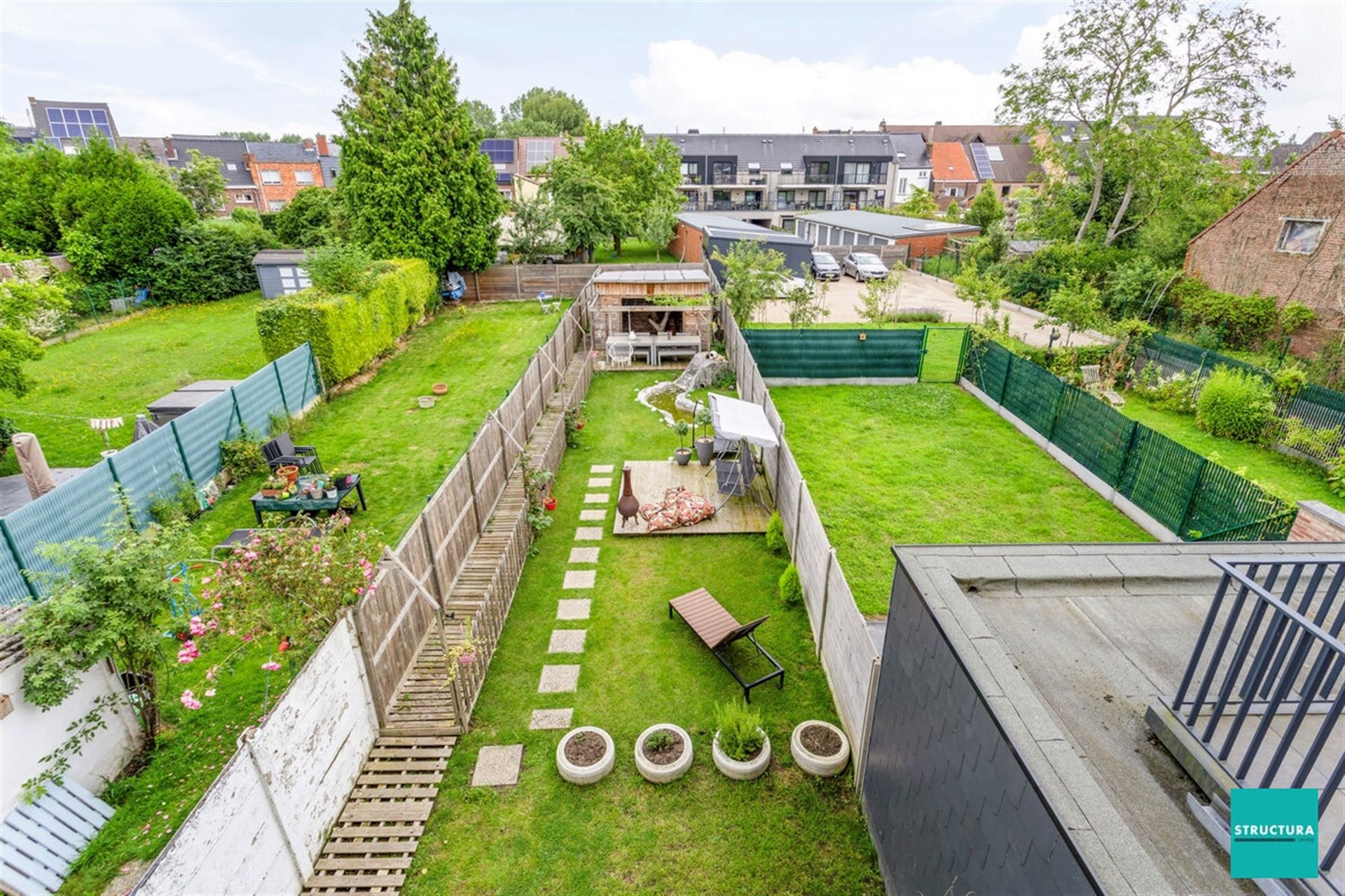 VERKOCHT!       Gerenoveerde bel-étage met prachtige zonnige tuin foto 25