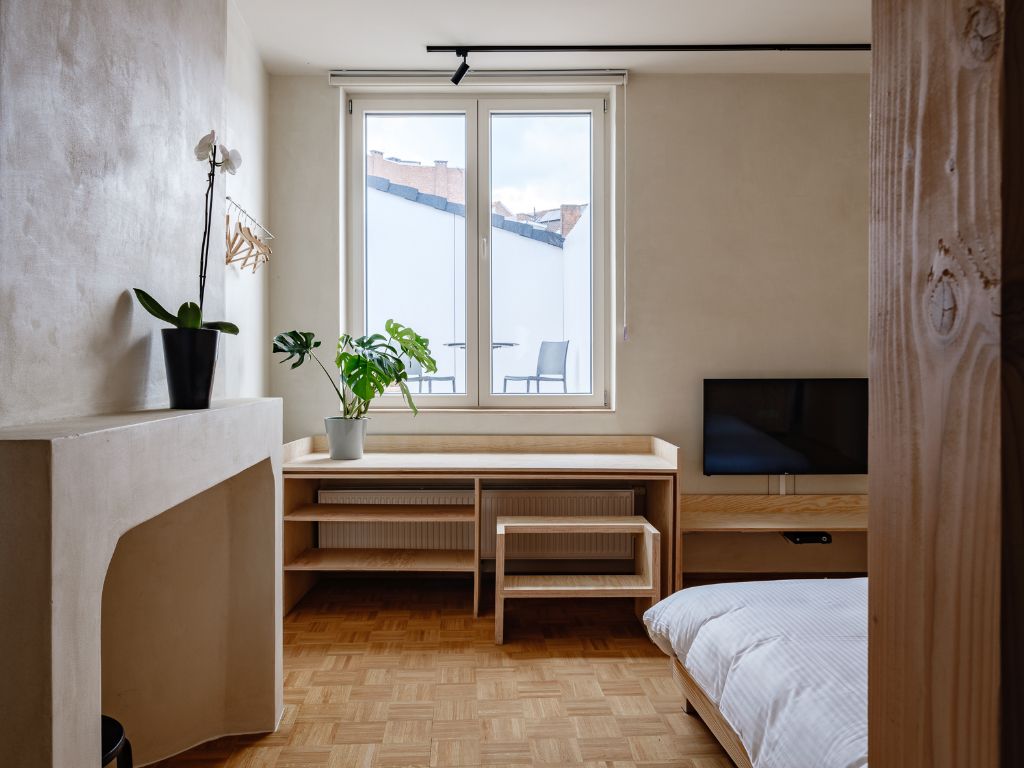 Bijzonder duplexappartement (240 m²) met vier slaapkamers, telkens met eigen sanitair en buitenruimte, gelegen in een kleinschalige residentie nabij het Zuid. foto 5