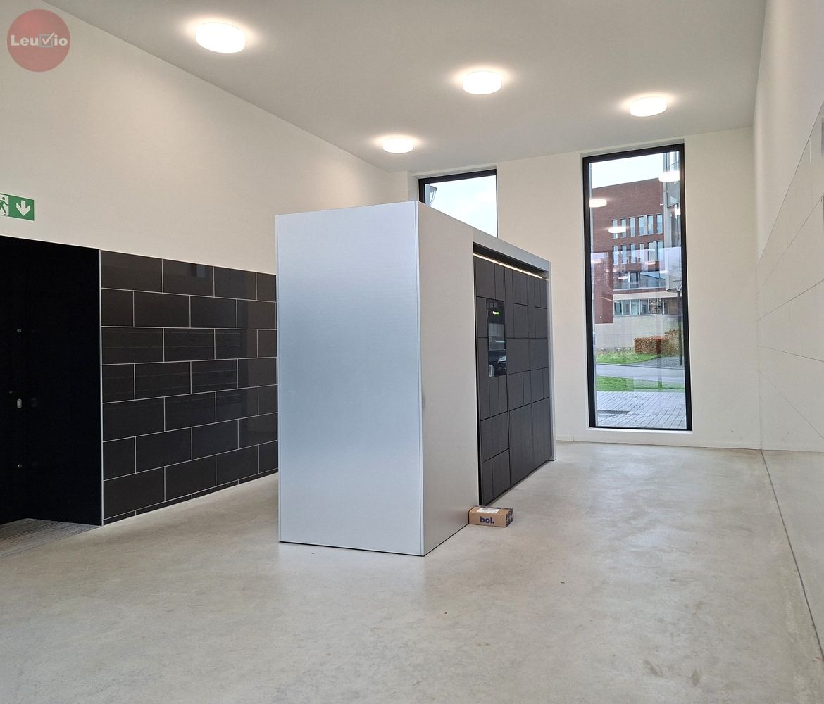 Nieuwbouw luxe appartment met autotaanplaats en fietsenberging foto 36