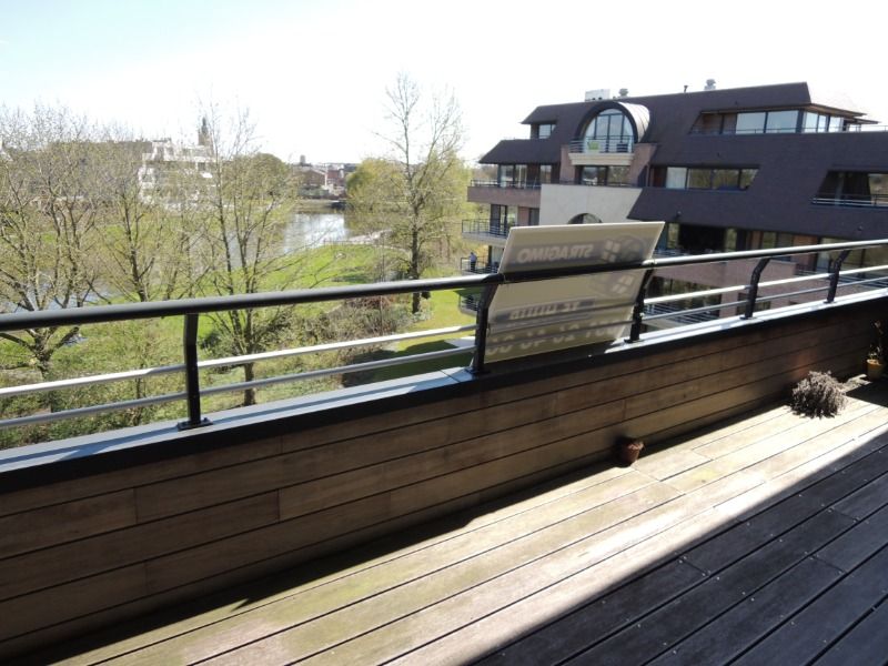 Instapklaar 2-slpk APPARTEMENT + GARAGE foto 2