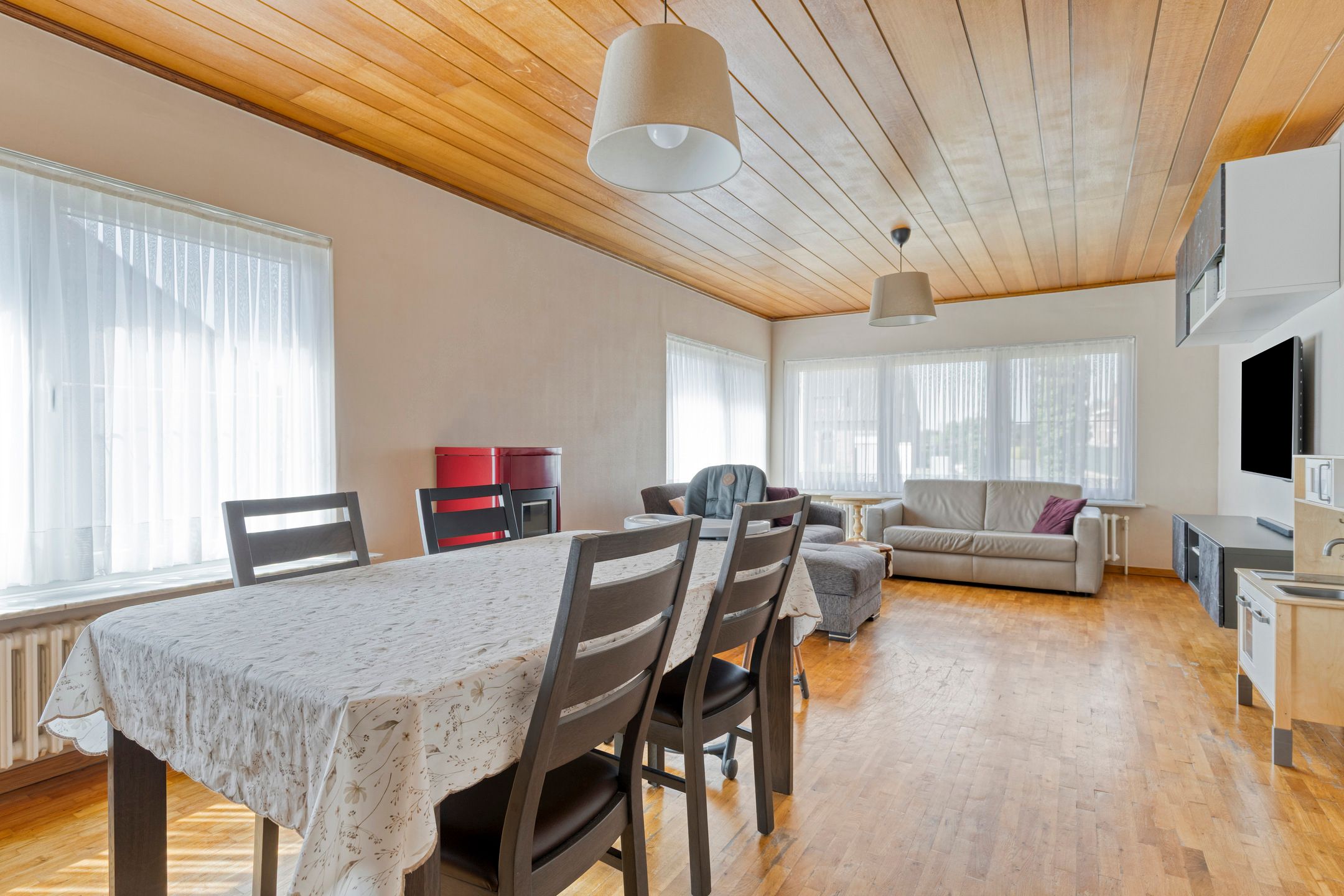 Instapklare gelijkvloerse woning op perceel van 13 are foto 2