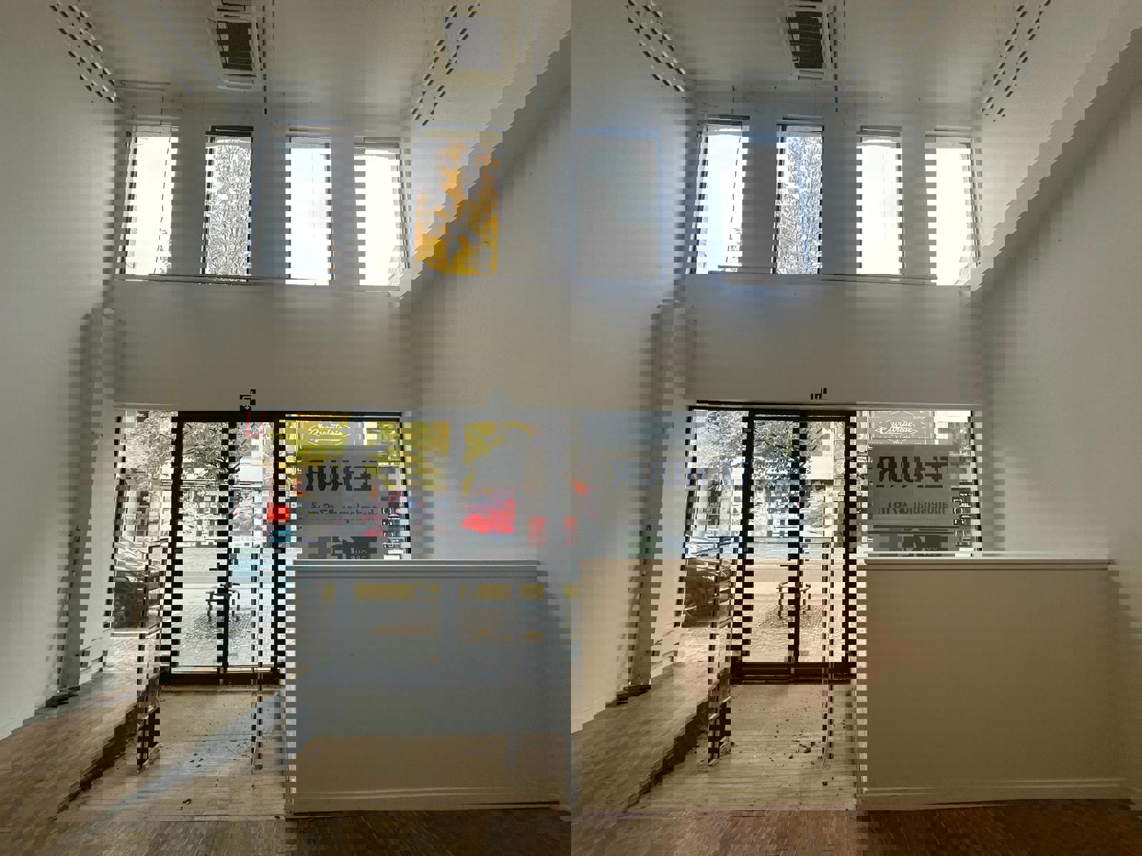 Commercieel pand in de belangrijkste winkelstraat van Mol foto 2