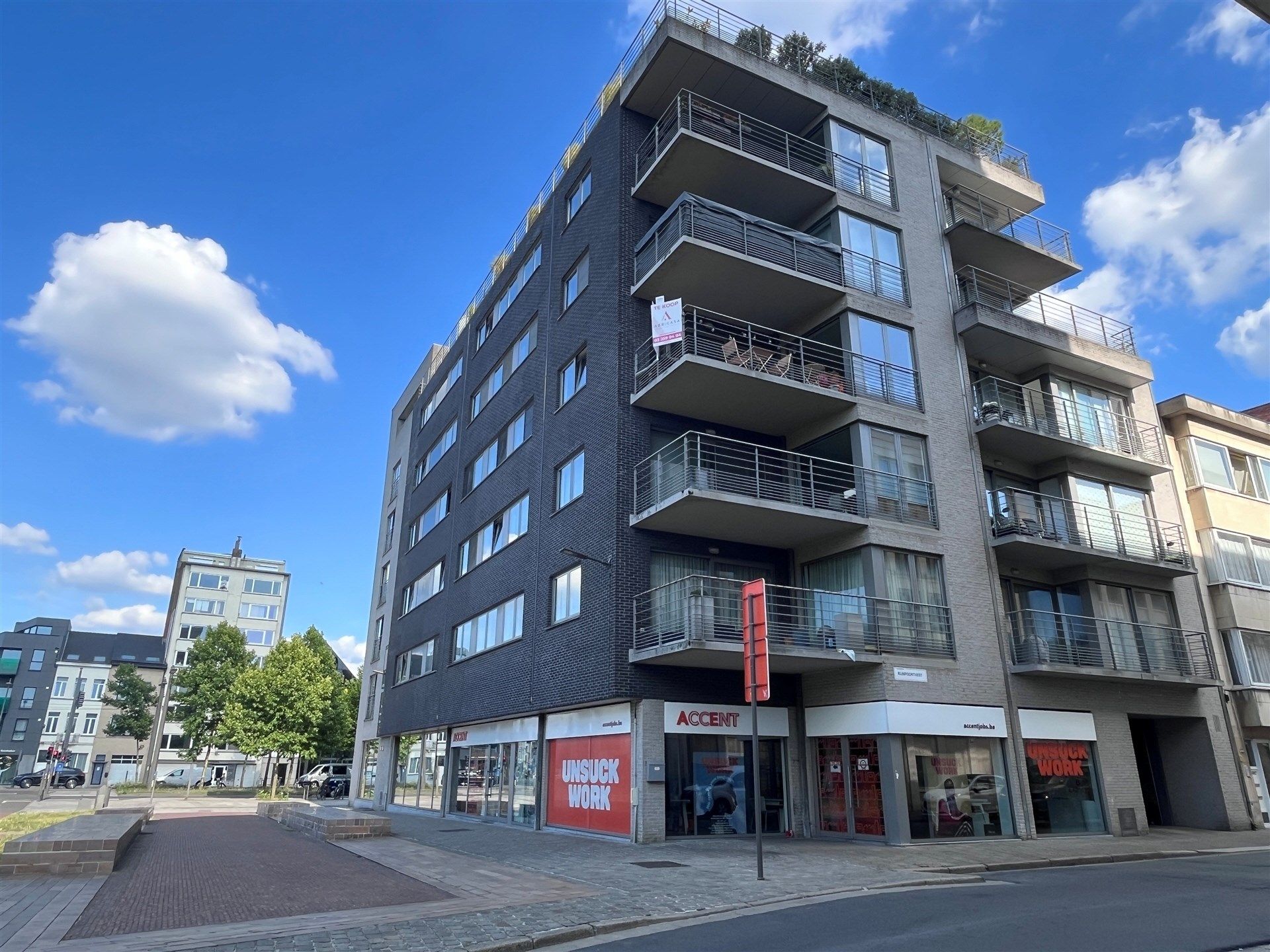 3 slaapkamerappartement met terras

 en autostaanplaats  foto 16