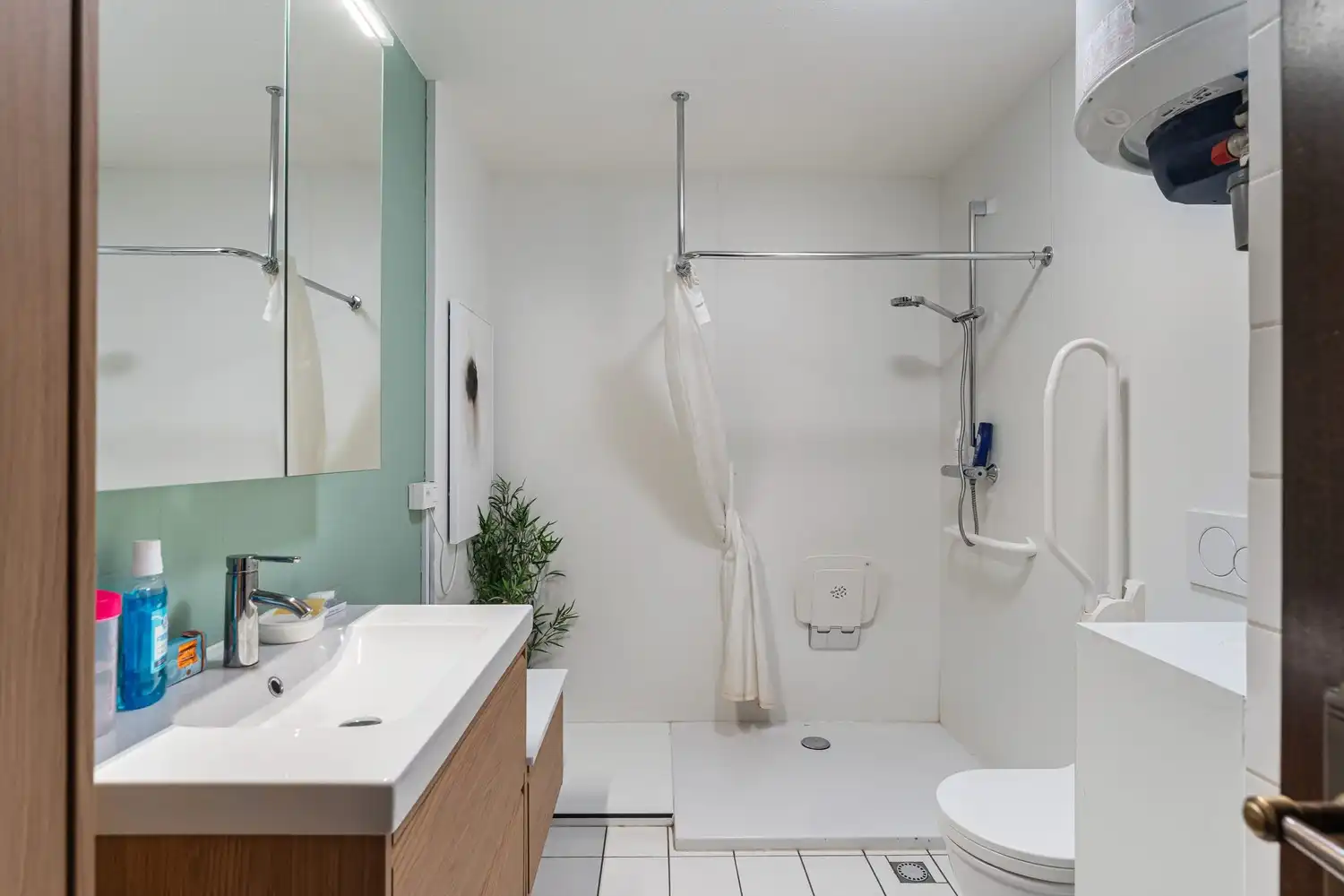 Opbrengsteigendom in het hartje van Houthalen centrum! (8 entiteiten) foto 10