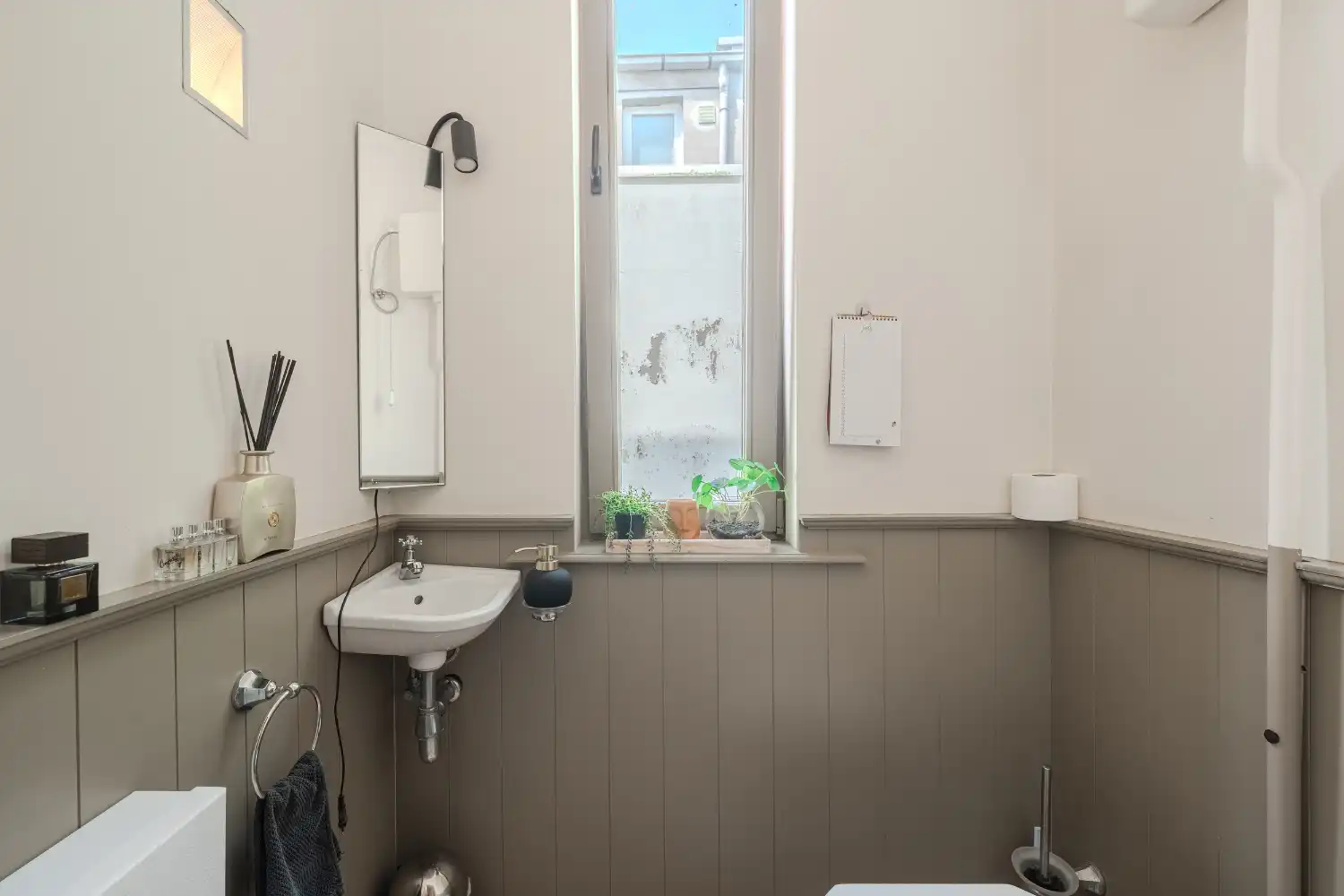 Ruim duplex appartement met 2 slaapkamers. foto 15