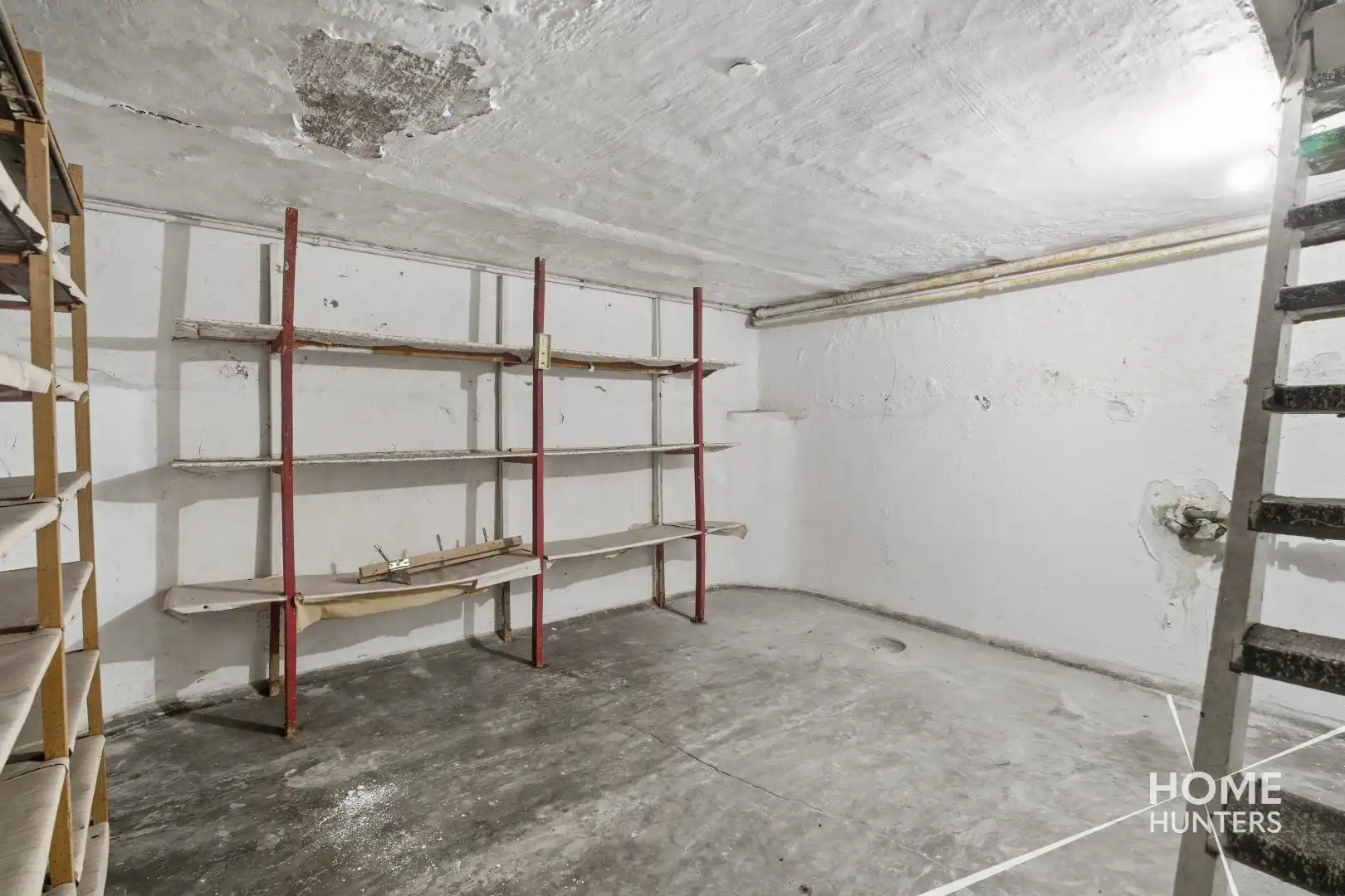 Ruime halfopen bebouwing met 4 slaapkamers in het hart van Diksmuide! foto 16