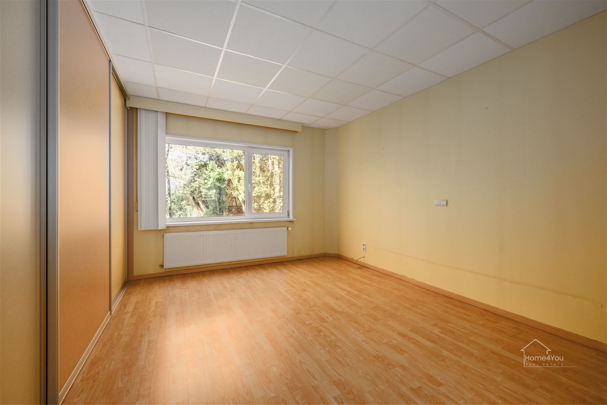  Multifunctioneel bedrijfsgebouw met toonzaal, magazijn, kantoren én woonst op toplocatie. foto 16