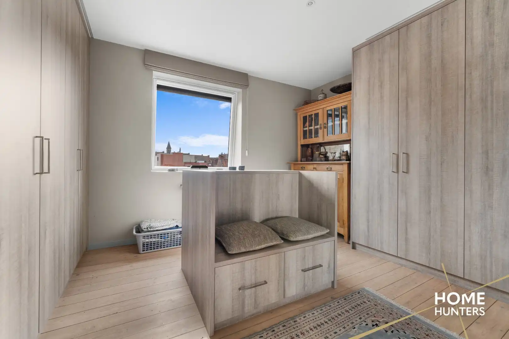 Unieke herenwoning in het historische stadscentrum van Ieper foto 32