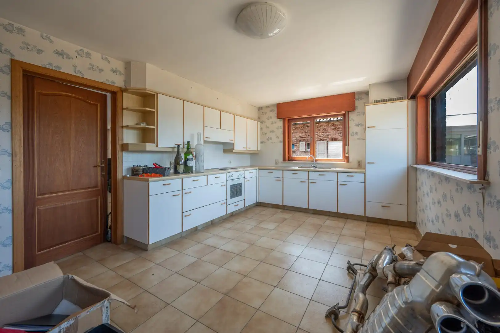 Eigendom met uitzonderlijk potentieel op een perceel van 824 m² in Varsenare.  foto 3