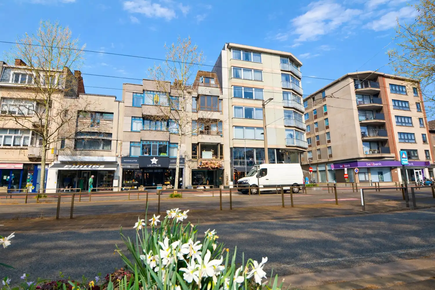 INSTAPKLAAR APPARTEMENT MET 2 SLK EN 2 RUIME TERRASSEN! foto 13