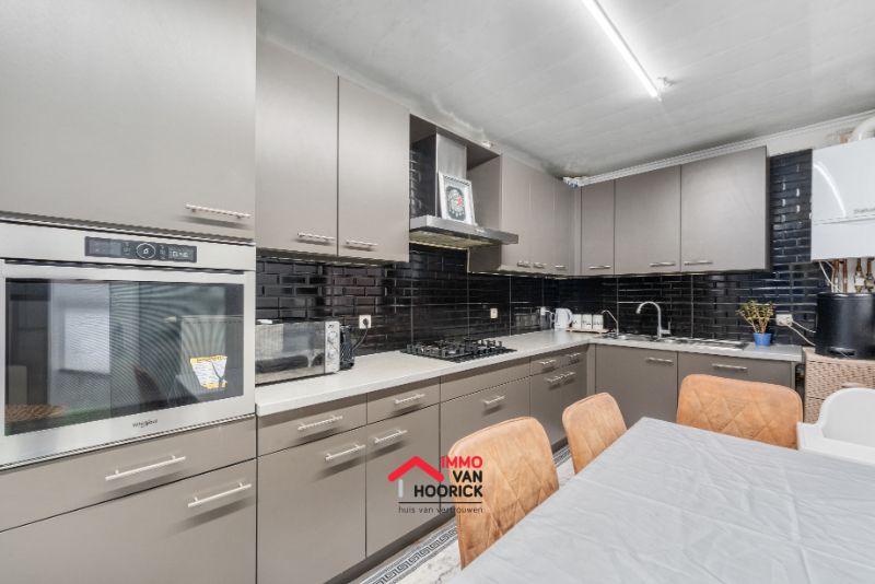 Instapklare woning 3 slaapkamers op 350m²! foto 5