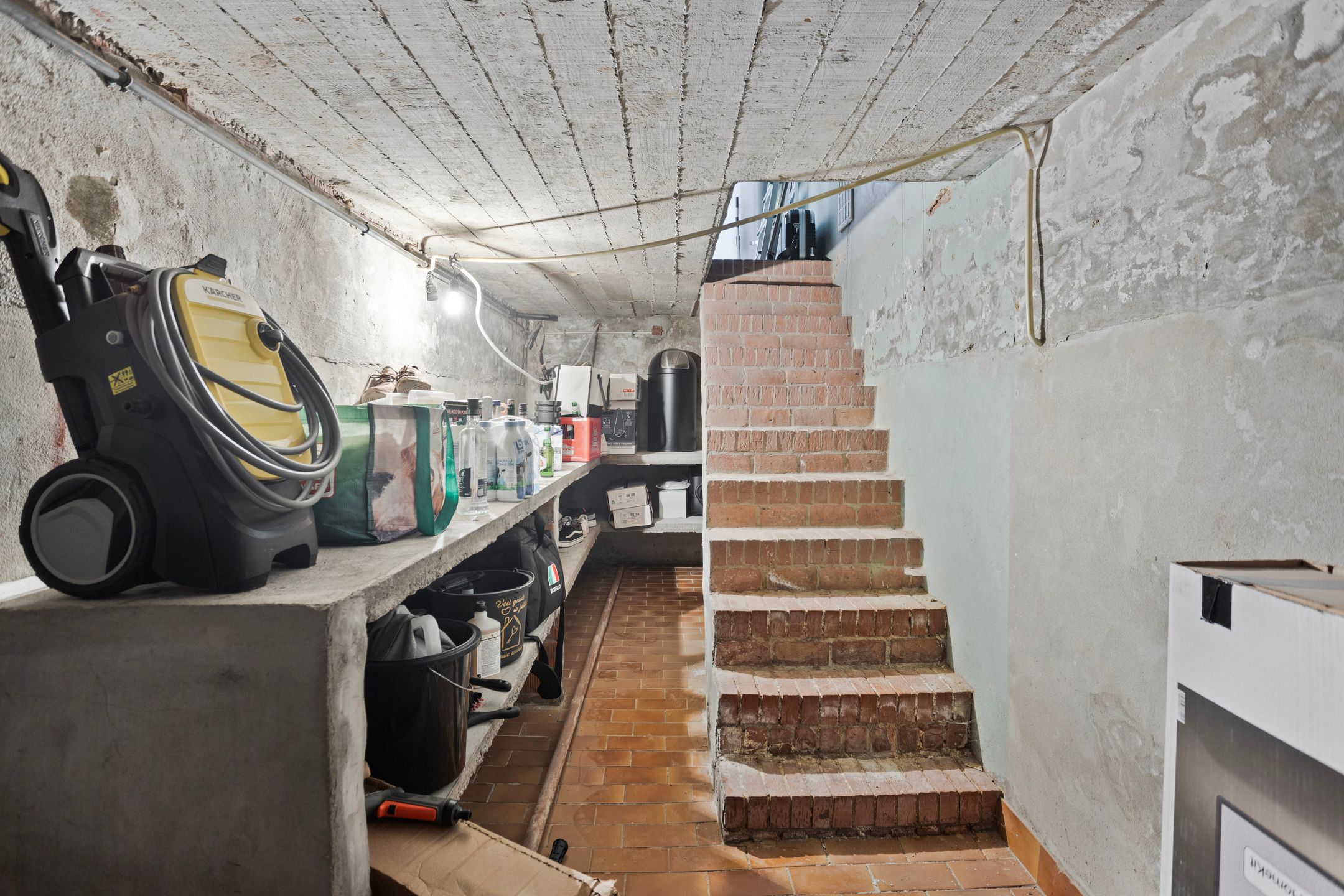 Prachtig gerenoveerde hoekwoning foto 21