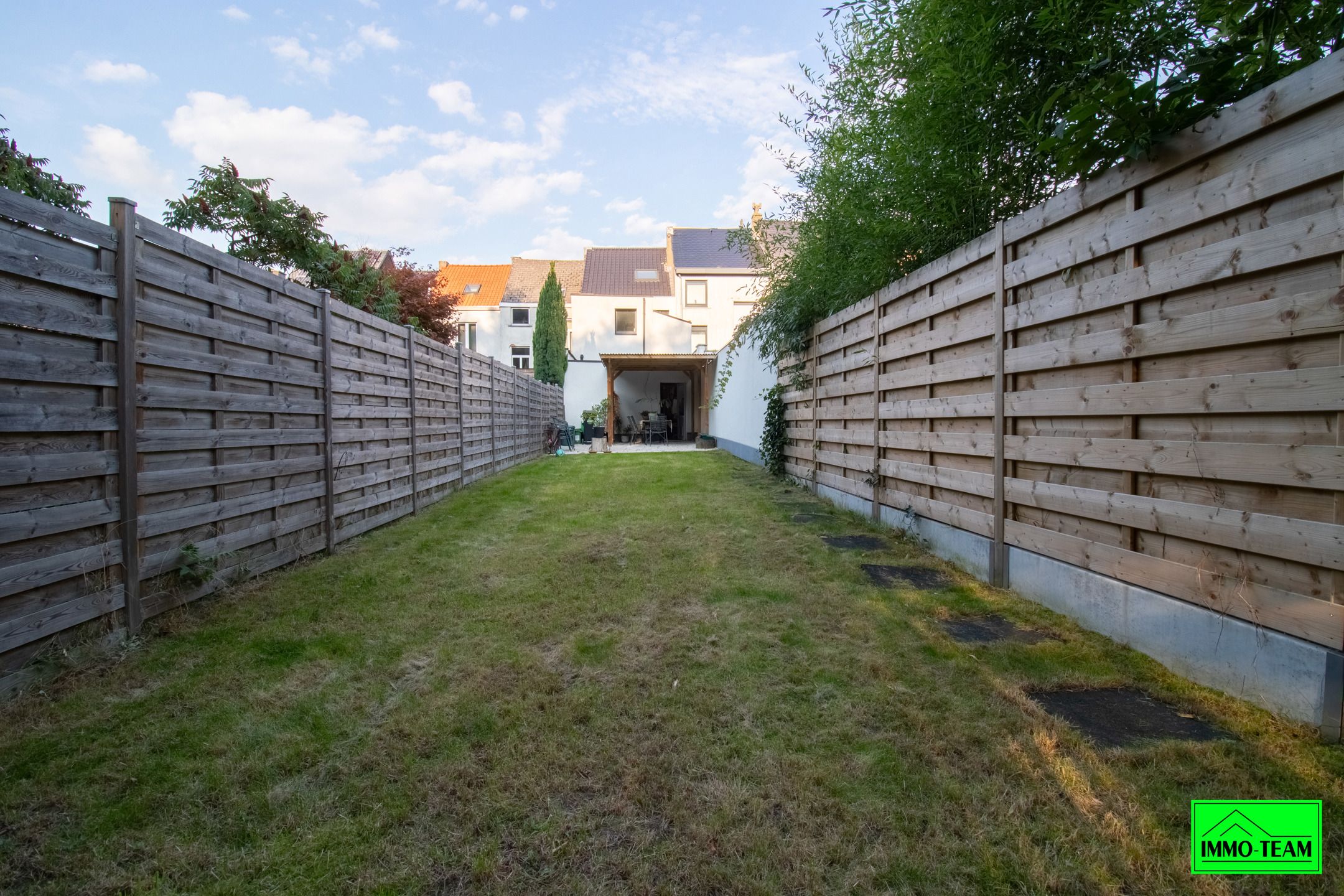 Volledig gerenoveerde instapklare woning nabij centrum Aalst foto 17