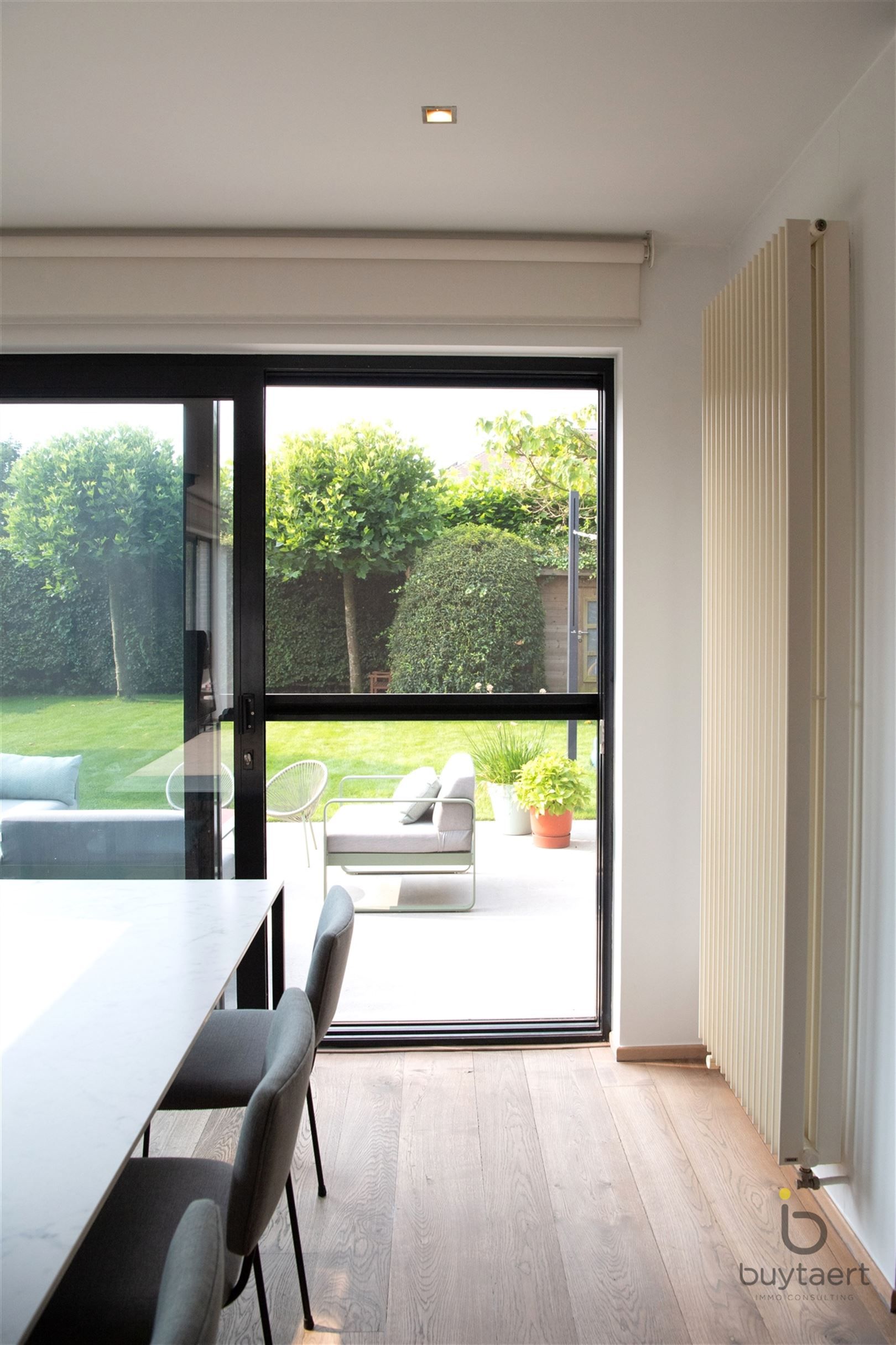  Moderne halfopen woning met karakter in rustige omgeving. foto 8