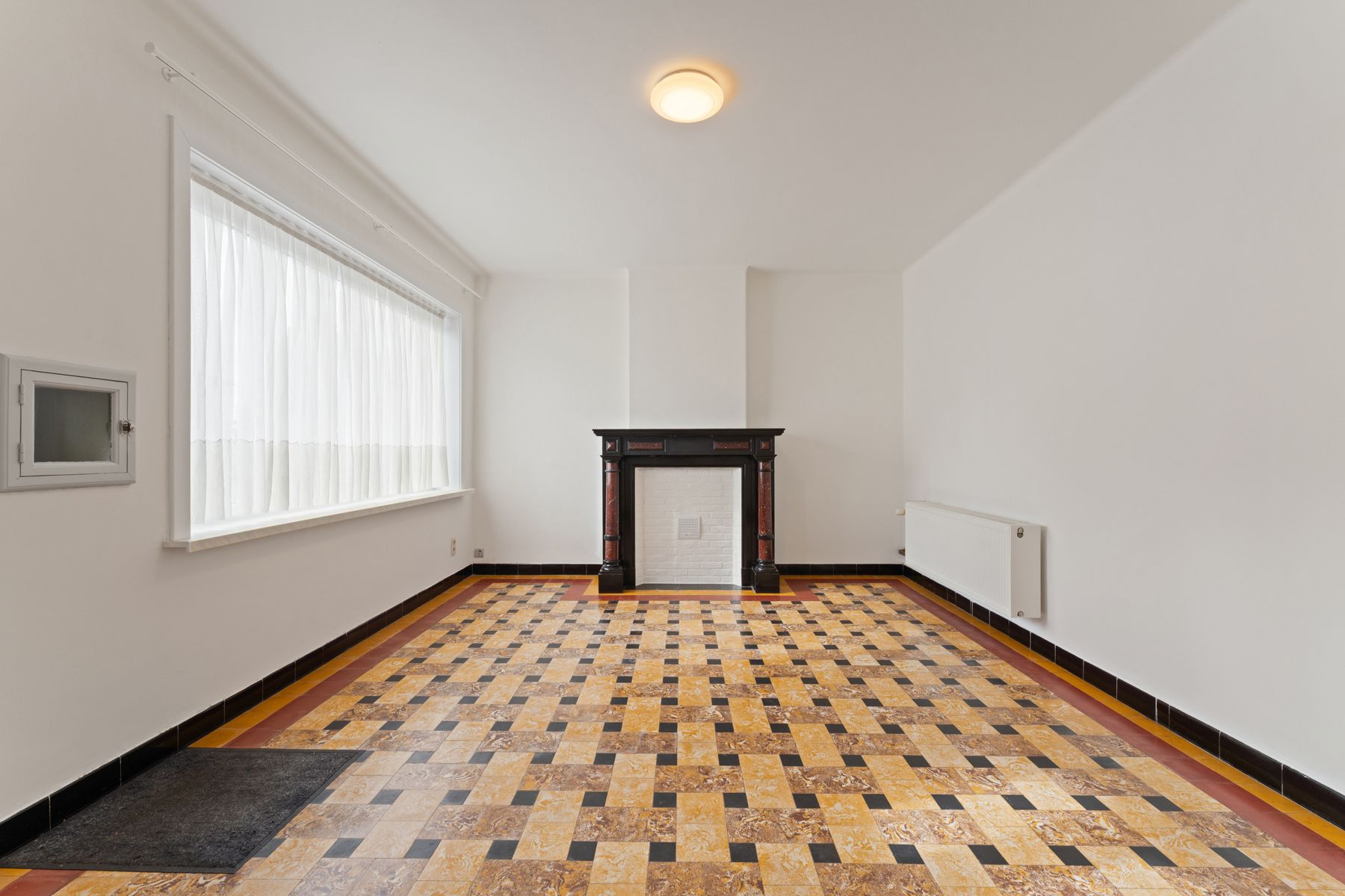 Ruime woning op centrale ligging foto 4