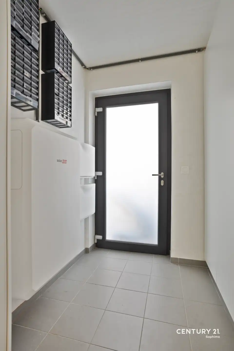 Recente, instapklare woning met 4 slaapkamers foto 11