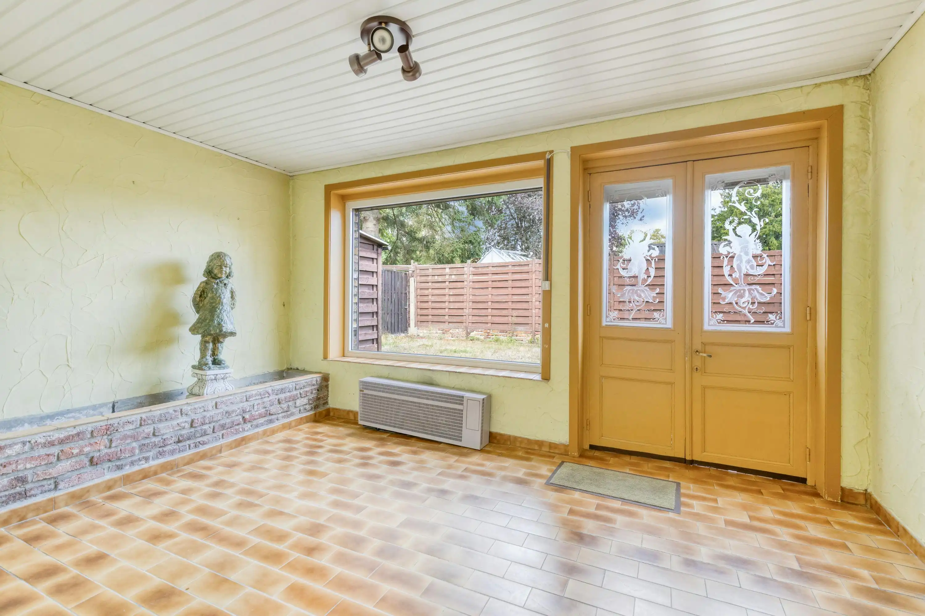 Halfopen huis / grond (537m²) met potentieel in hartje Sijsele (Damme) foto 17