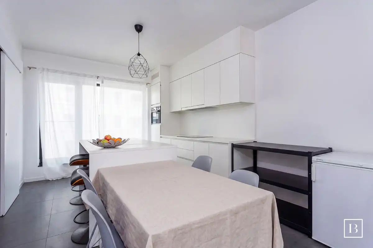 Recent en energiezuinig triplex appartement met 3 slaapkamers foto 9