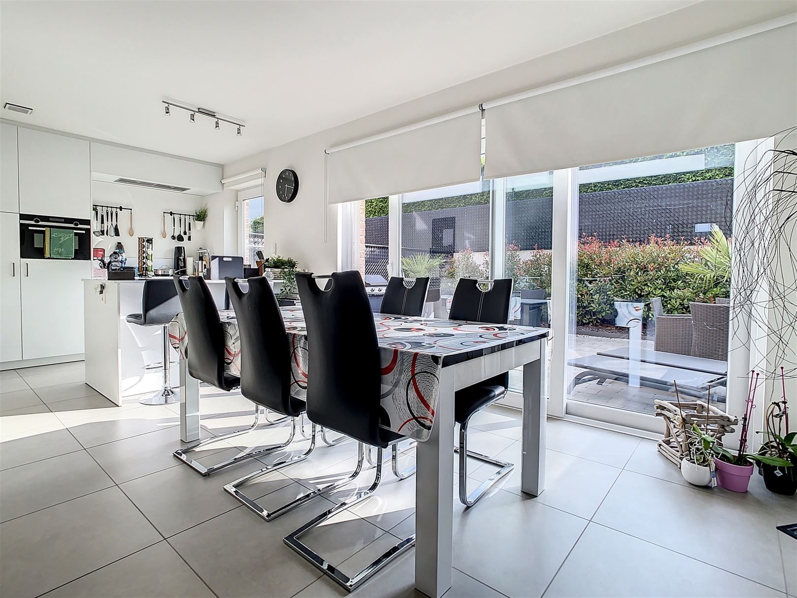 Mooie woning, 3 slpks, garage en groot terras foto 10