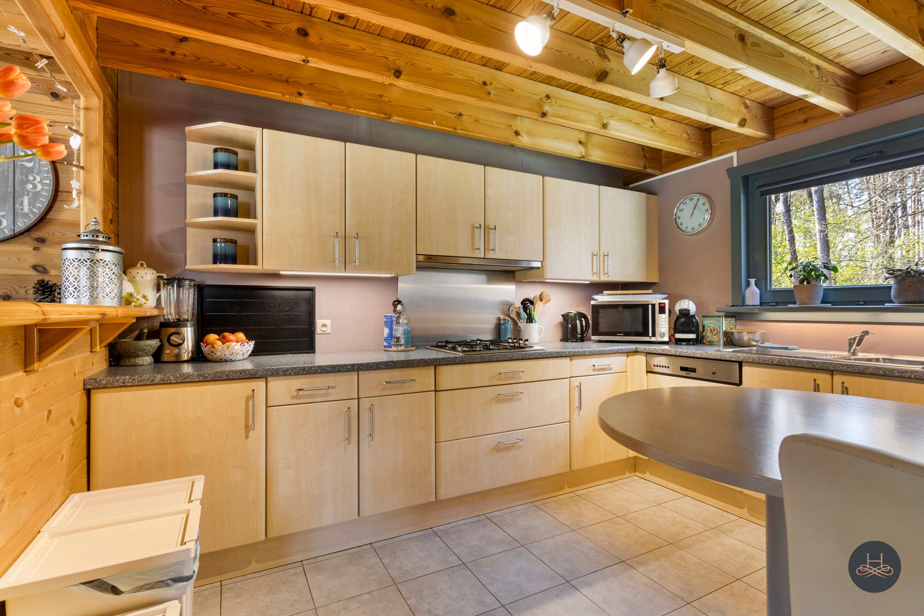 Gezellige, instapklare vakantiewoning in groene omgeving foto 10
