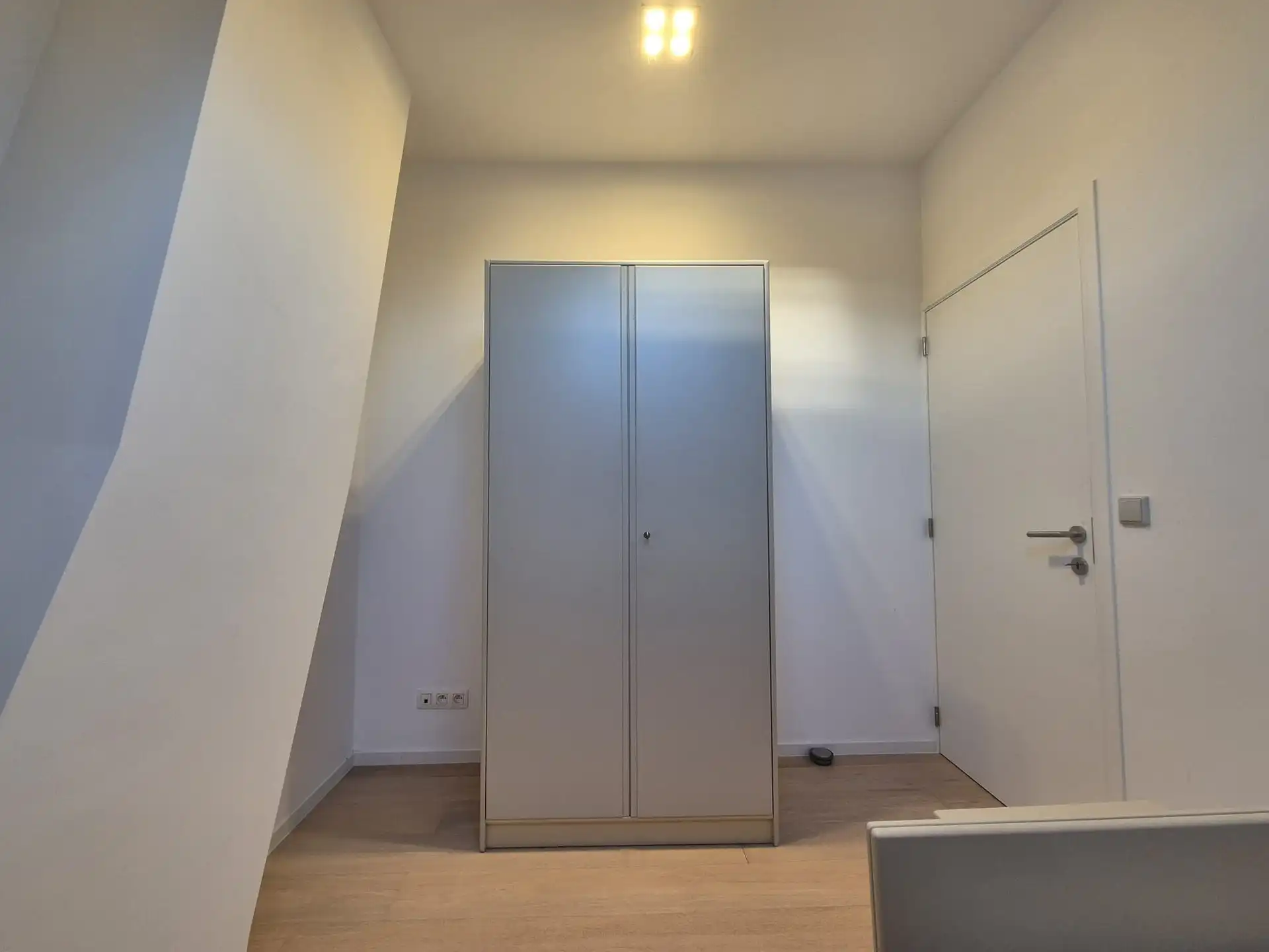 Charmante woning te huur in hartje Ledeberg, vlak bij het centrum van Gent. foto 24