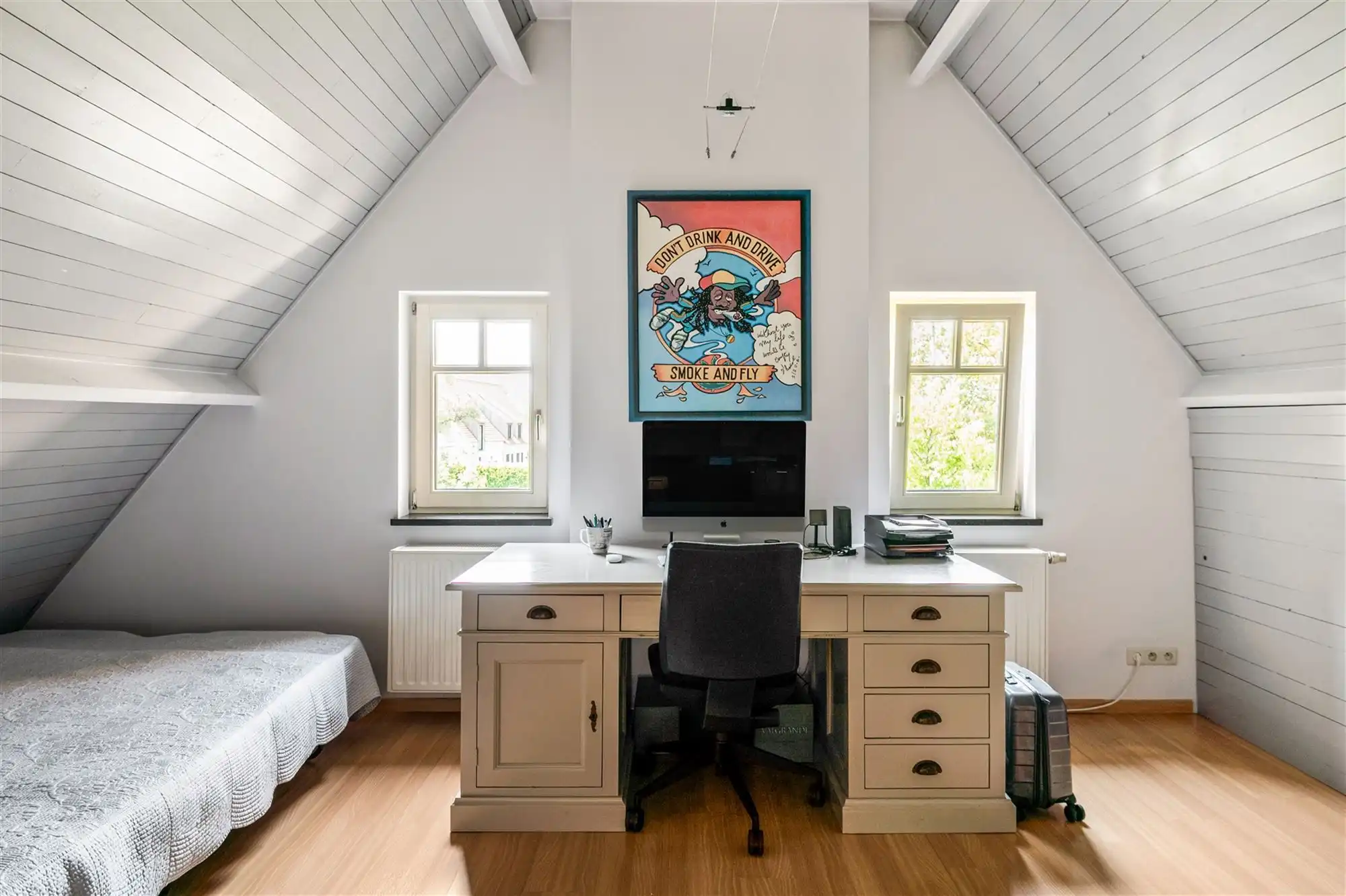 Elegante herenwoning met 4 slaapkamers, ruime zolder en zonnige tuin in Koningshooikt foto 14
