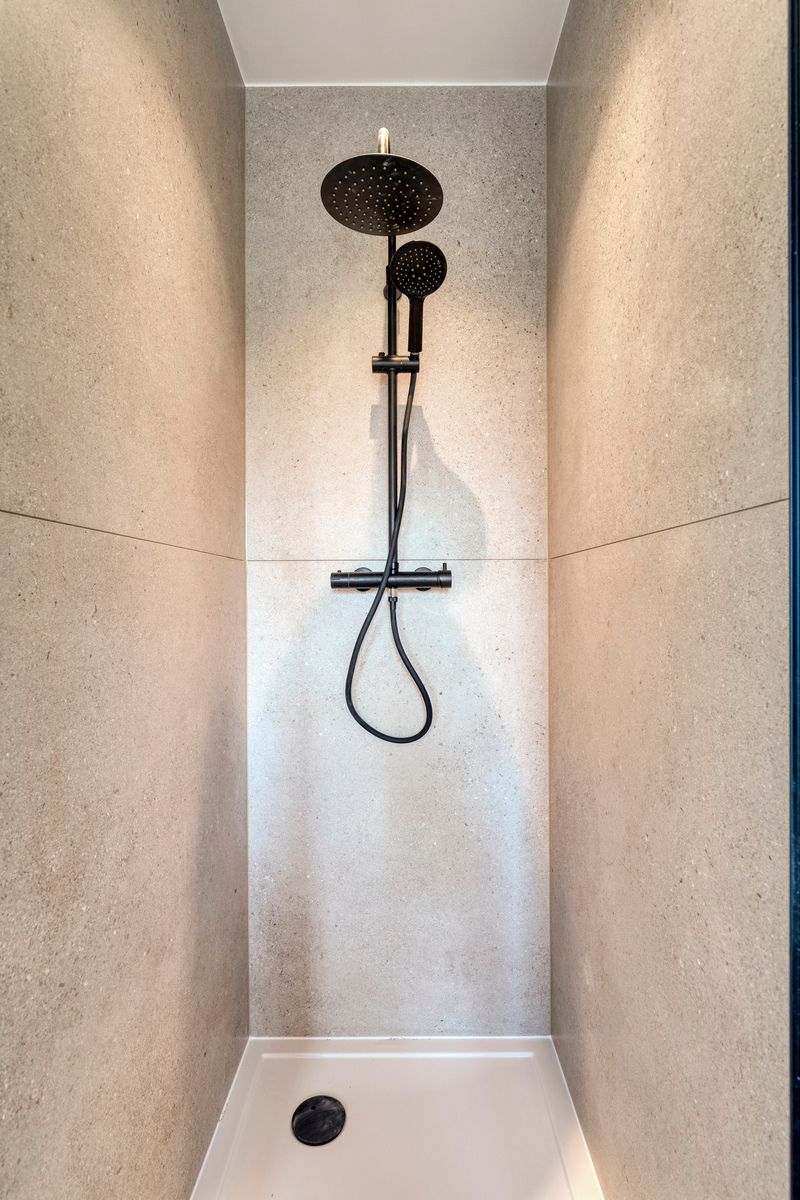 Instapklare luxewoning met 4 slaapkamers in hartje De Pinte foto 17