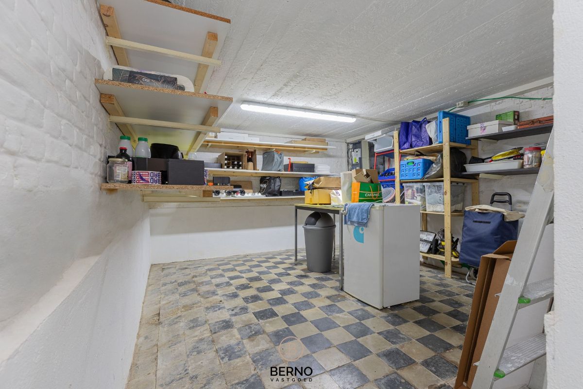 Karakterwoning aan de rand van Dendermonde centrum foto 16