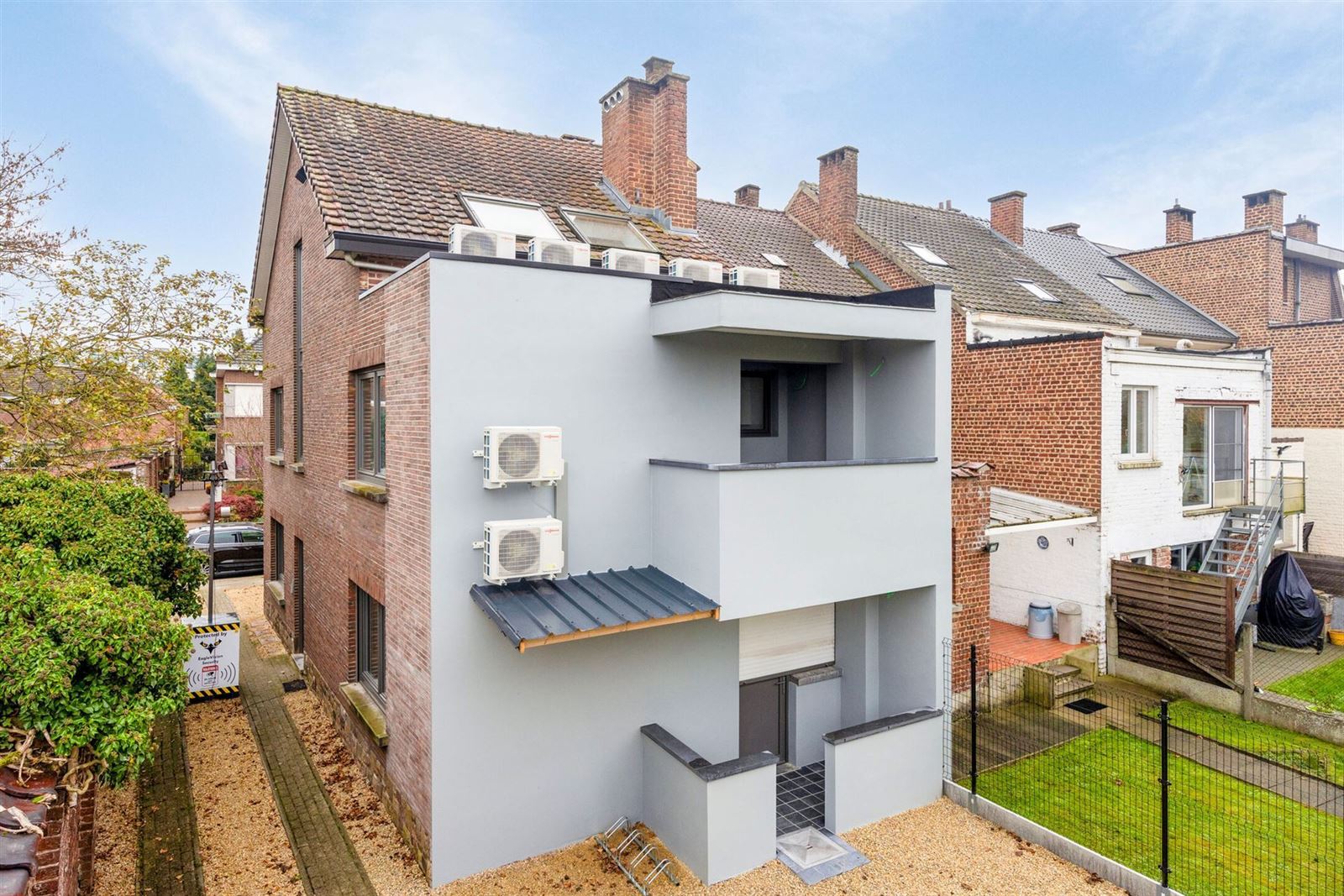 Gerenoveerde duplex (EPC A) met 3 slaapkamers, terras en garage foto 18