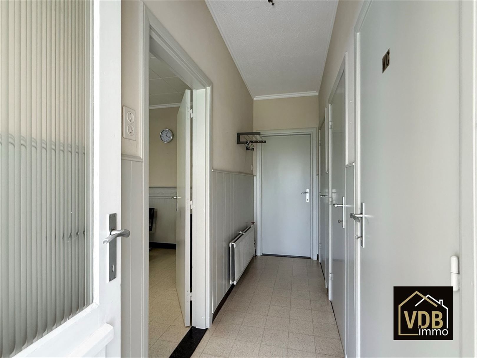 WONING MET 3 SLAAPKAMERS - GARAGE EN LEUKE TUIN foto 28