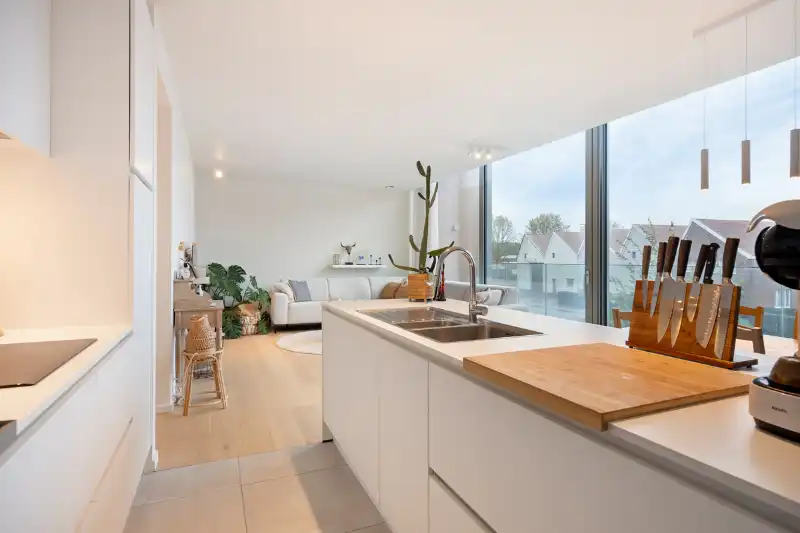 MODERN KWALITATIEF AFGEWERKT APPARTEMENT IN CENTRUM NAZARETH - DE PINTE foto 7