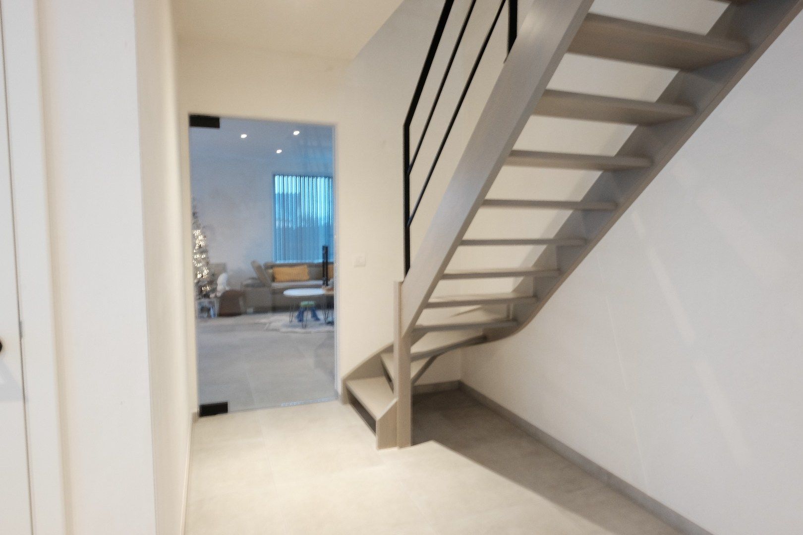 Recente alleenstaande nieuwbouwwoning. foto 4